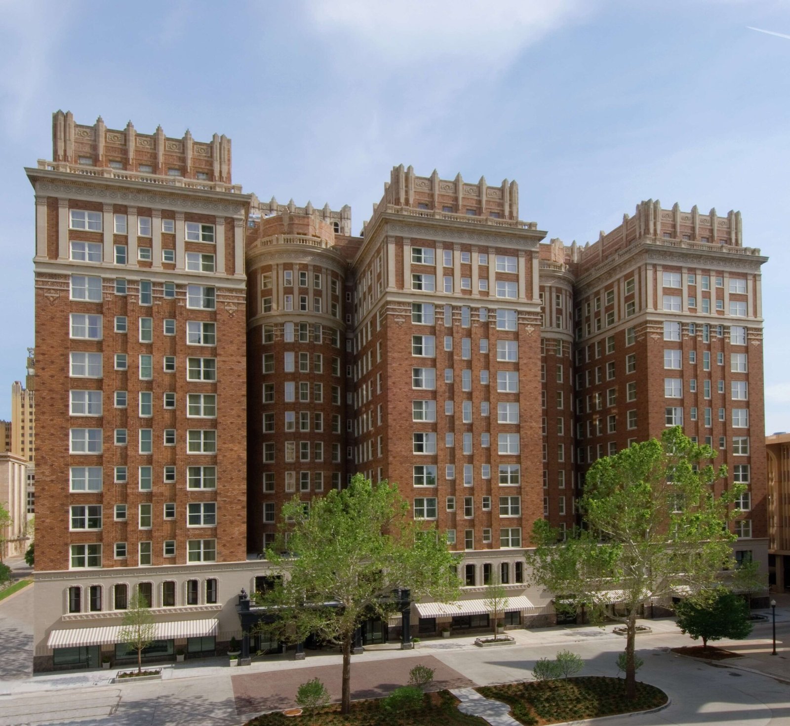 Skirvin Oklahoma City, a Hilton Hotel, how it began