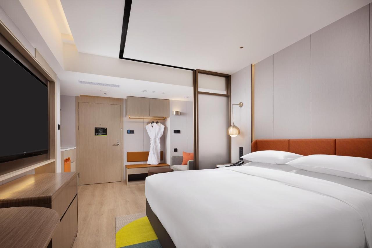 Home2 Suites by Hilton Chengdu Kuanzhai Alley — rooms