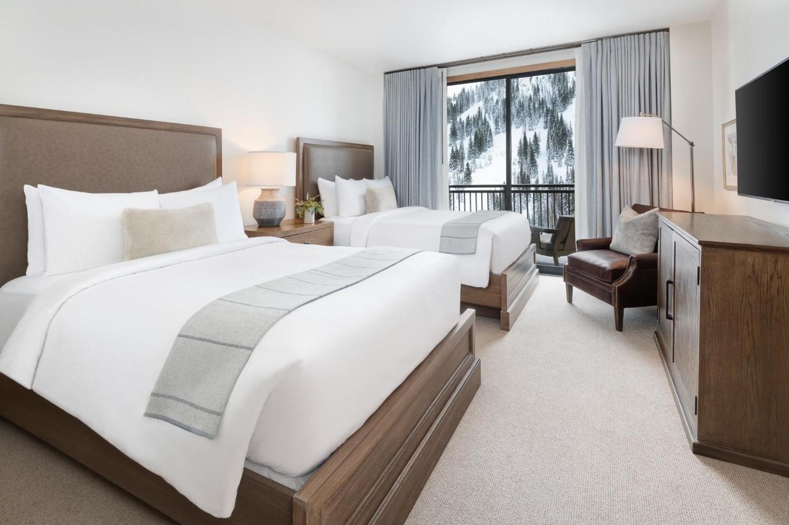 Snowpine Lodge, rooms