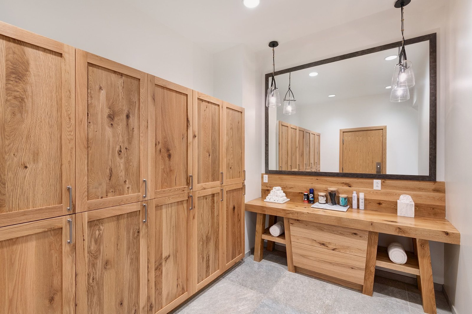 Snowpine Lodge