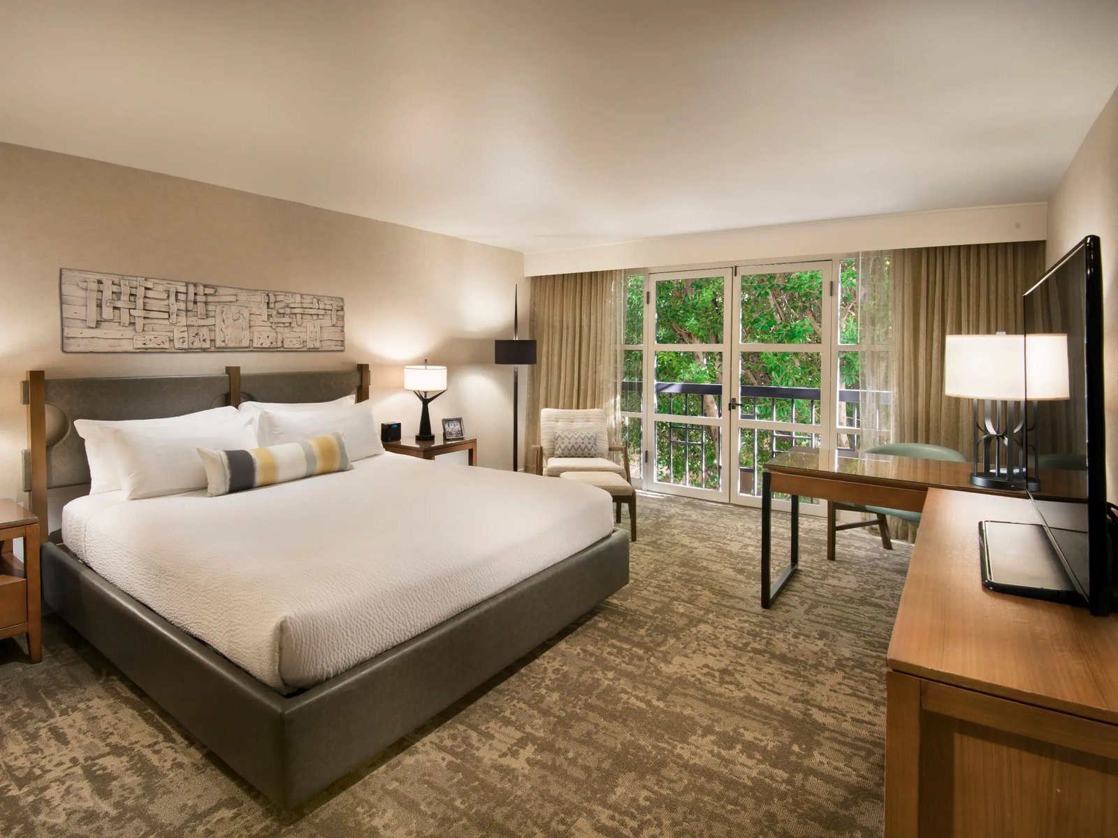 Tempe Mission Palms, a Destination by Hyatt Hotel, rooms