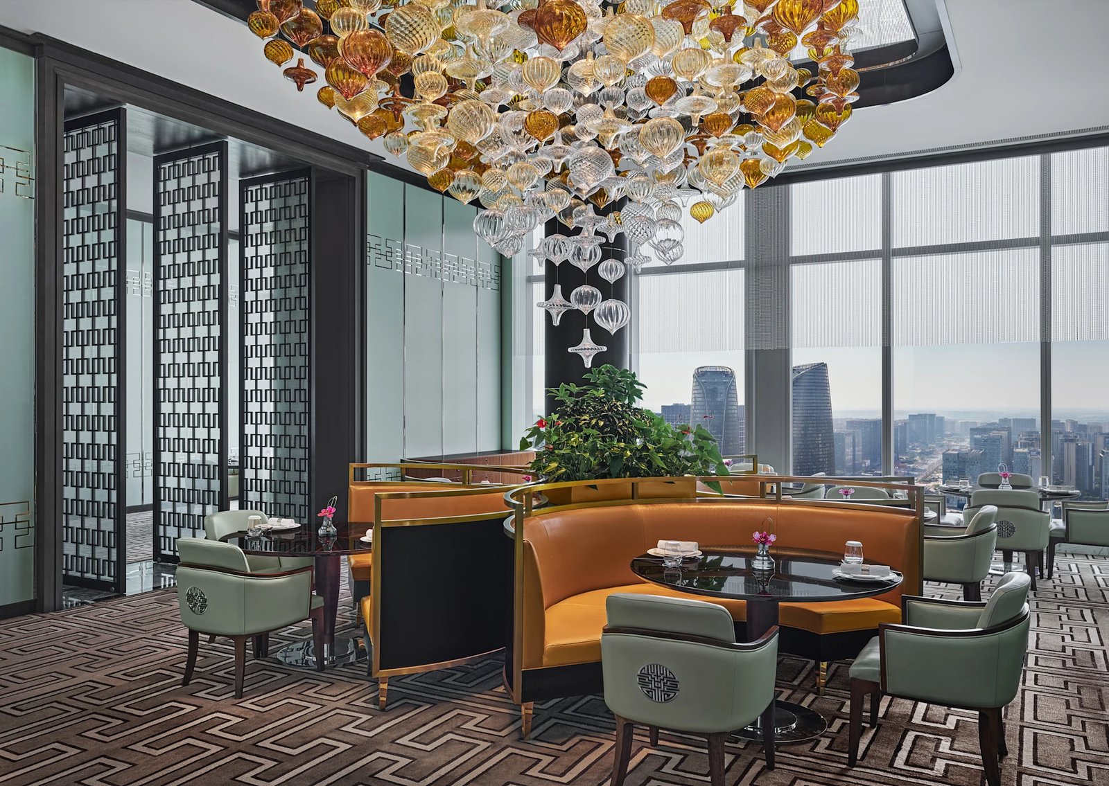 Waldorf Astoria Chengdu — eat & drink