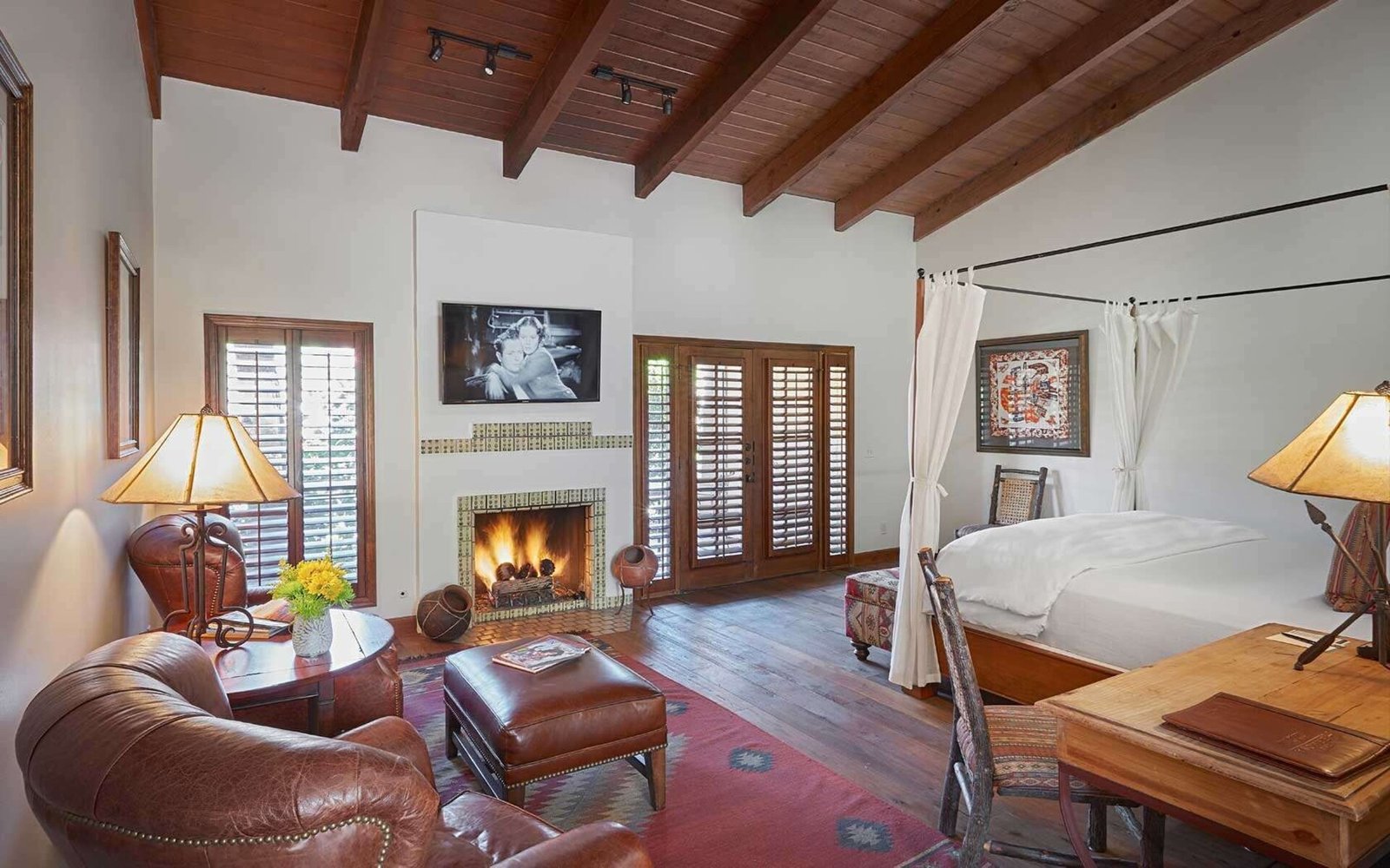 The Hermosa Inn, rooms
