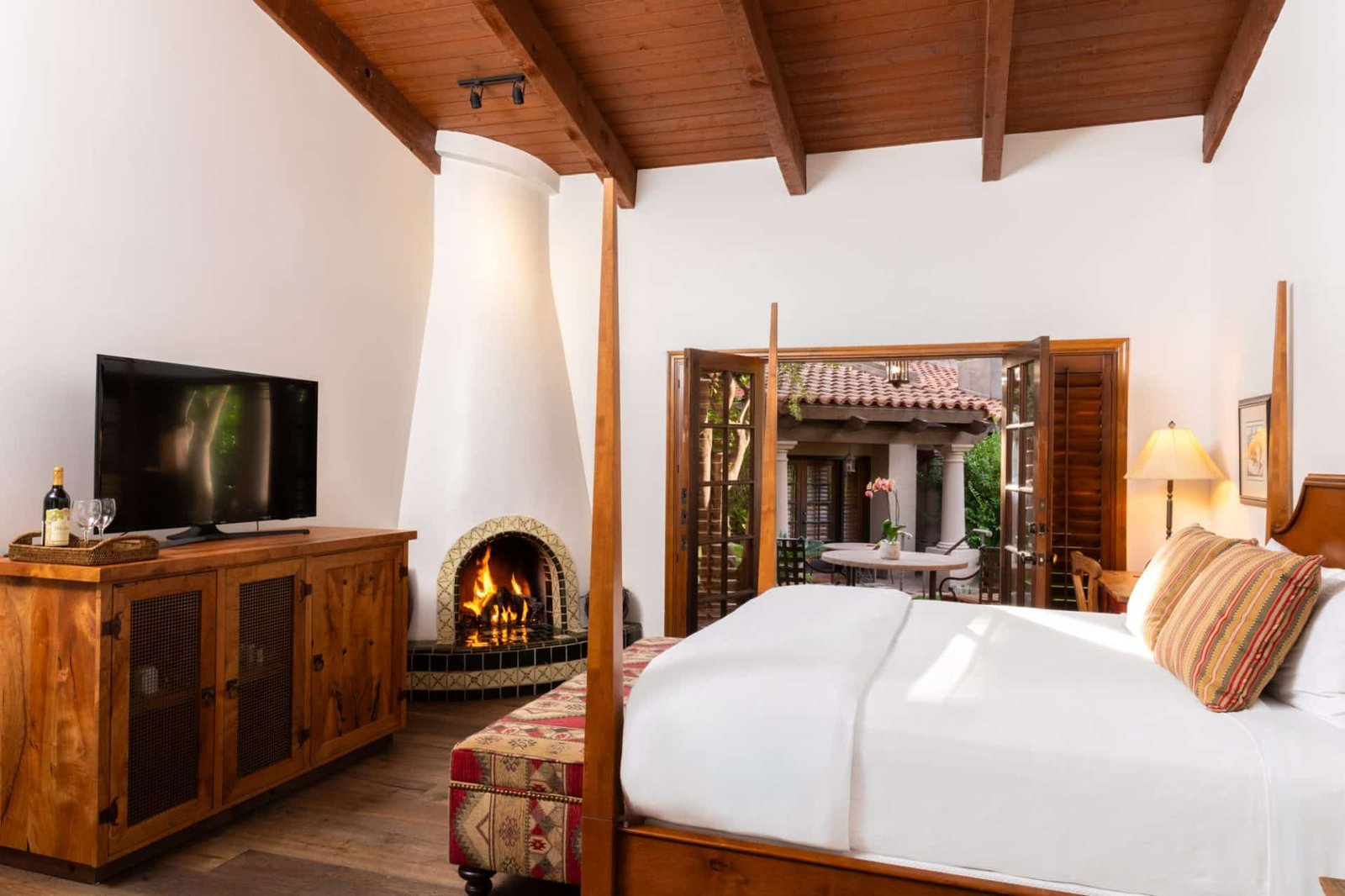The Hermosa Inn, rooms