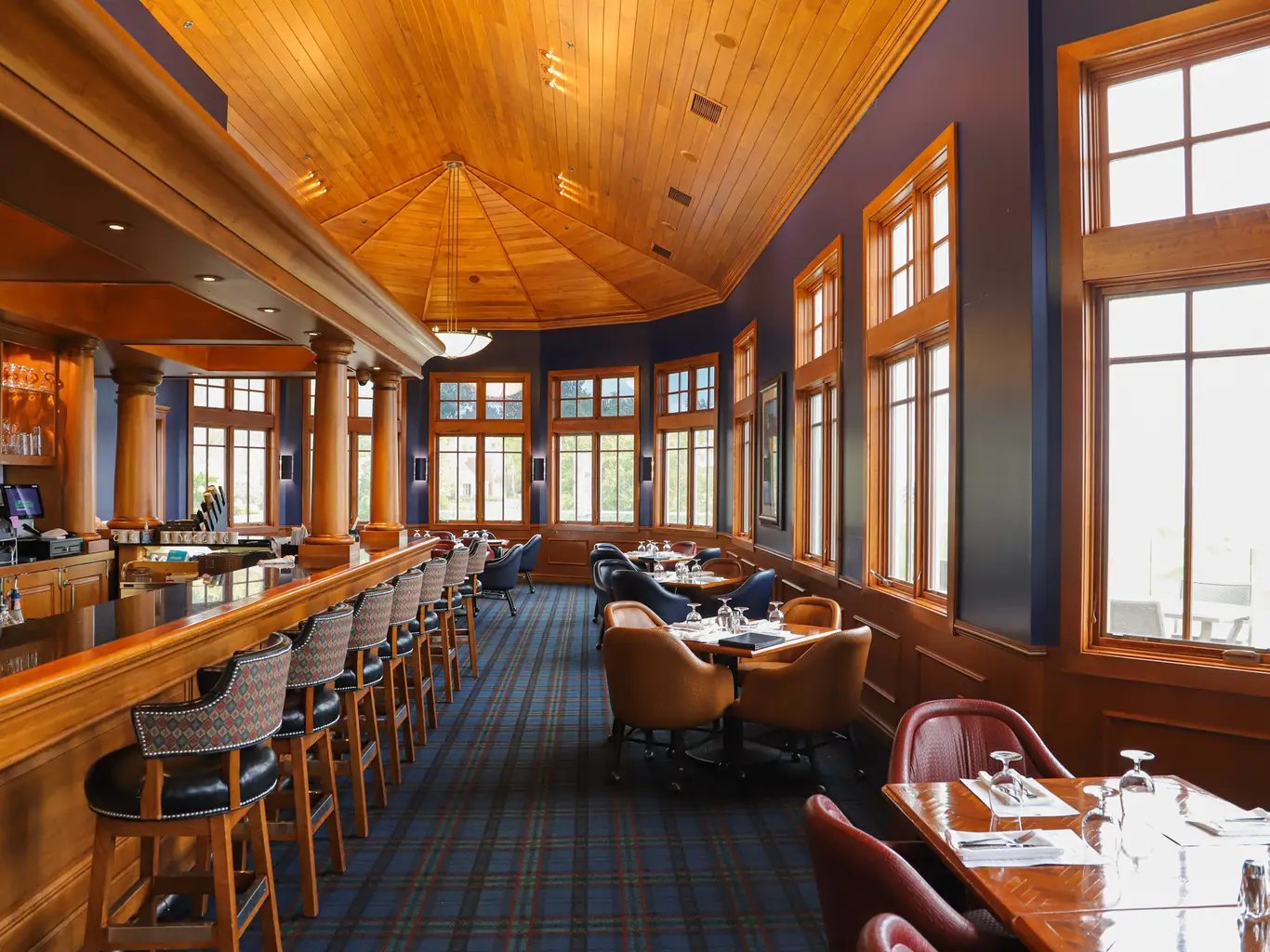 Inn at Bay Harbor, at the table