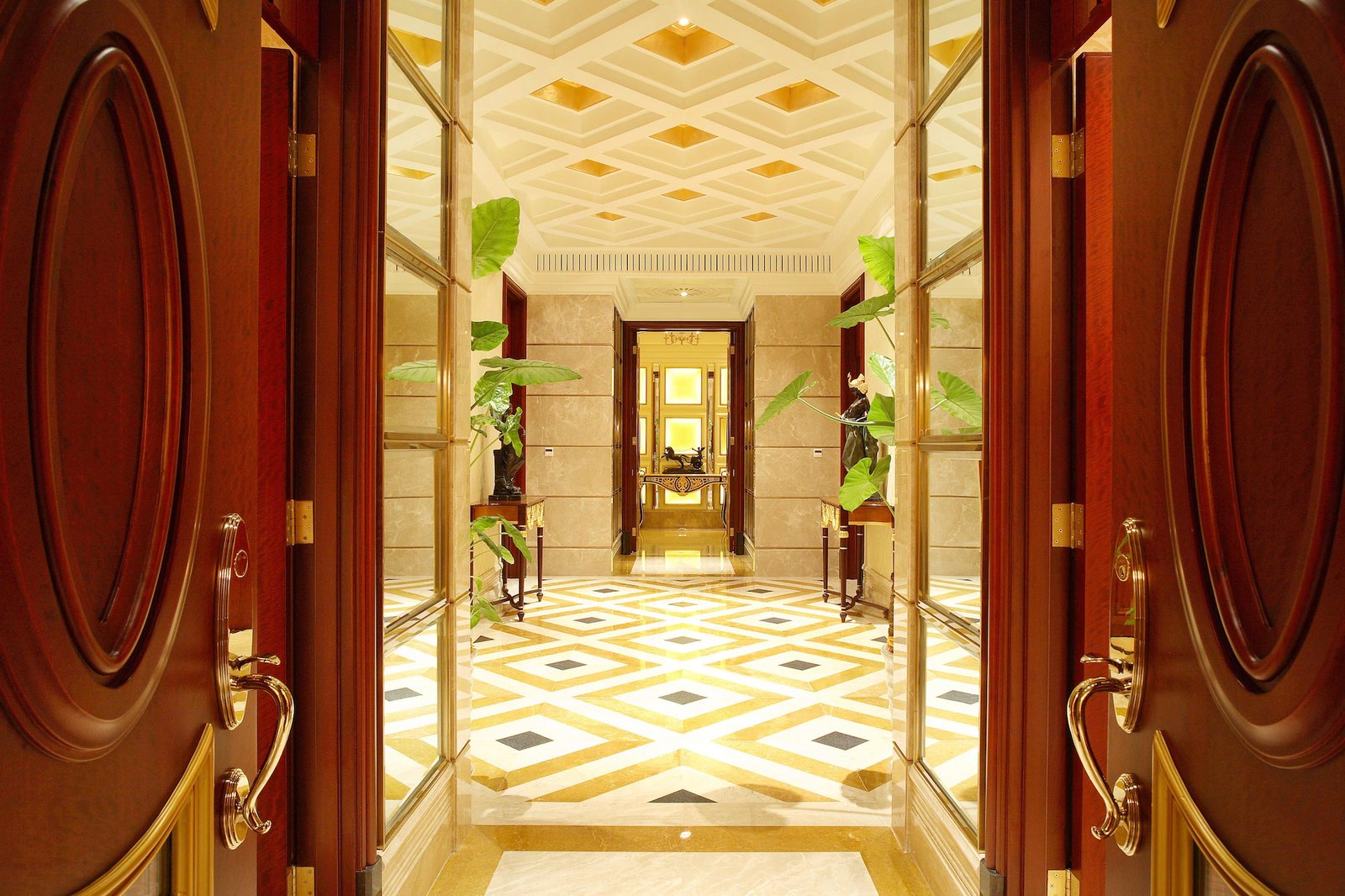 Sichuan Jinjiang Hotel — vibe
