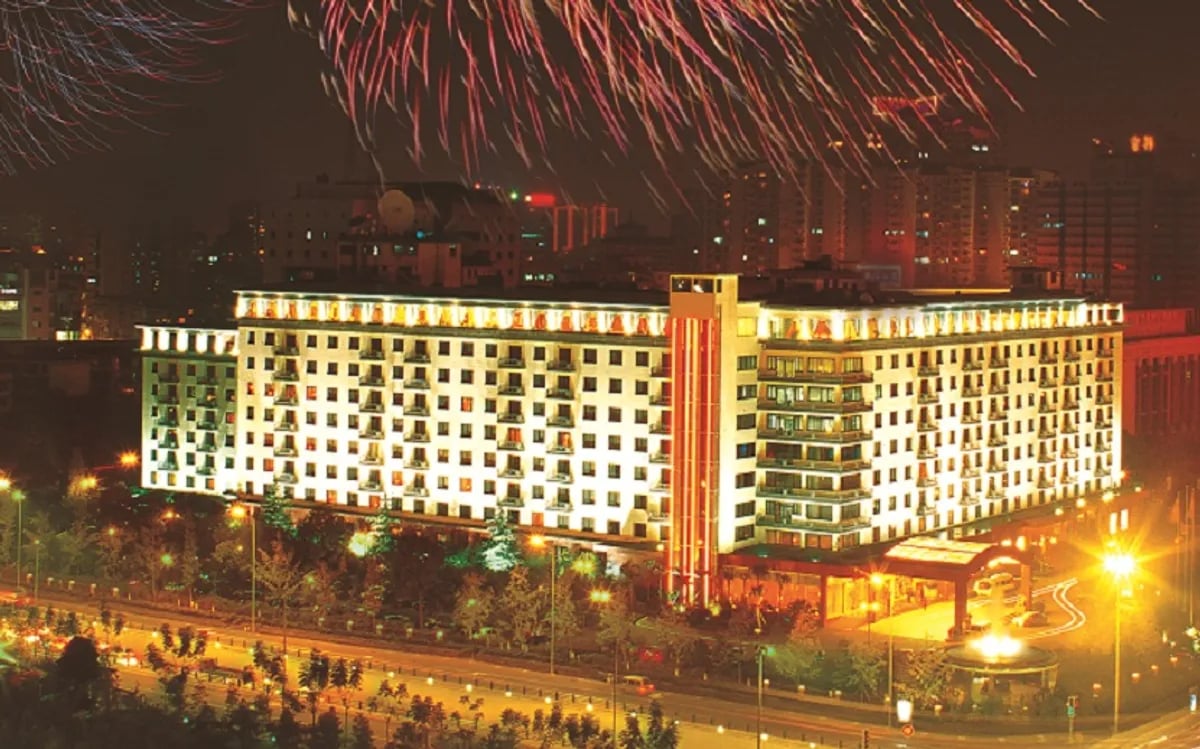 Sichuan Jinjiang Hotel — backstory