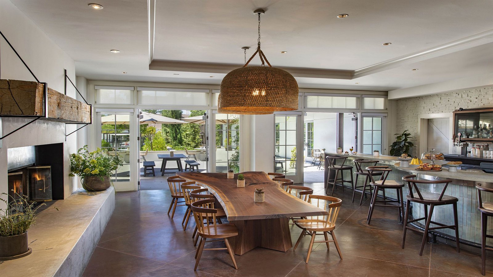 The Lodge at Sonoma Resort, Autograph Collection, at the table