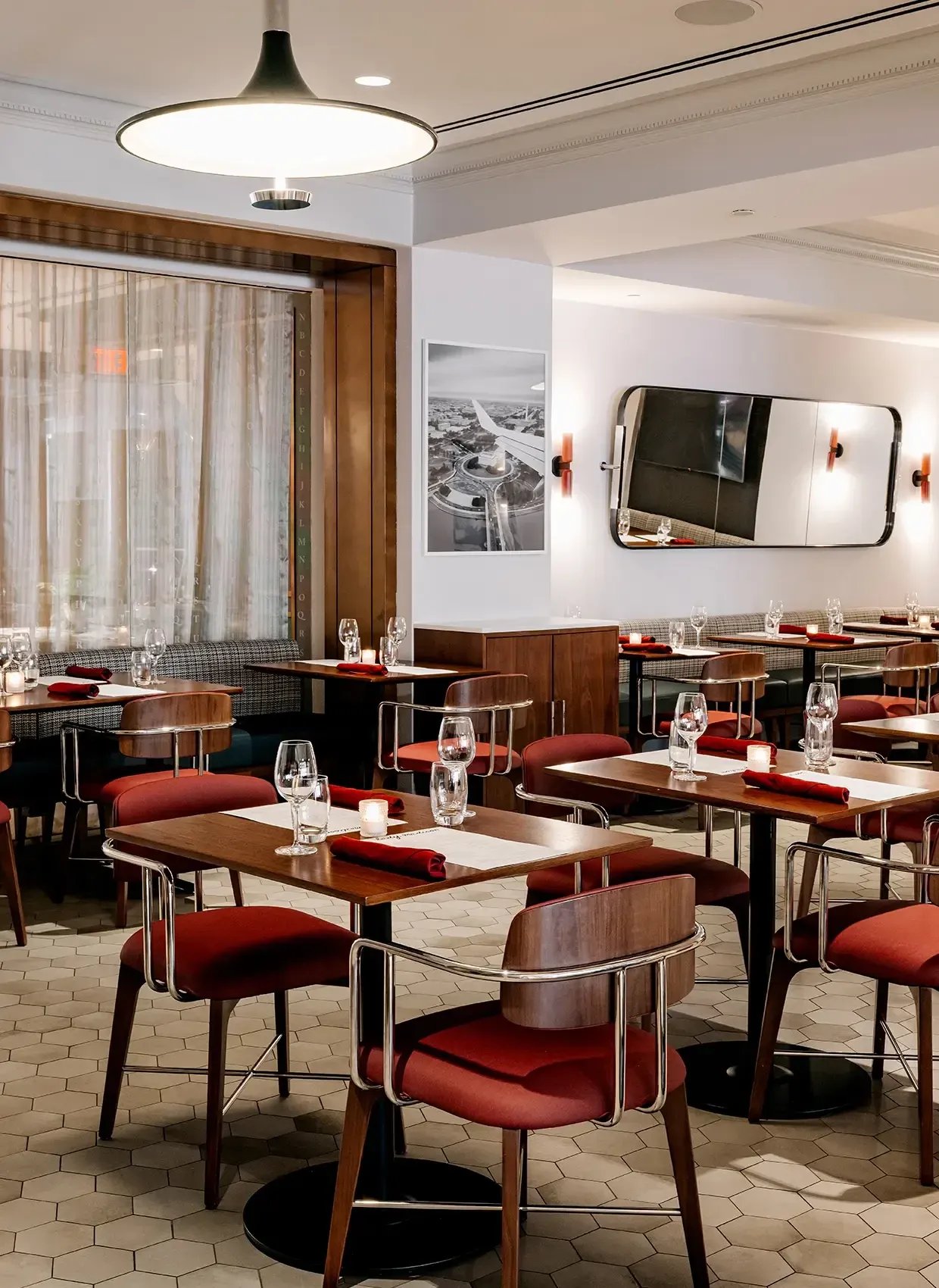 Le Méridien Washington, D.C., The Madison, lady madison