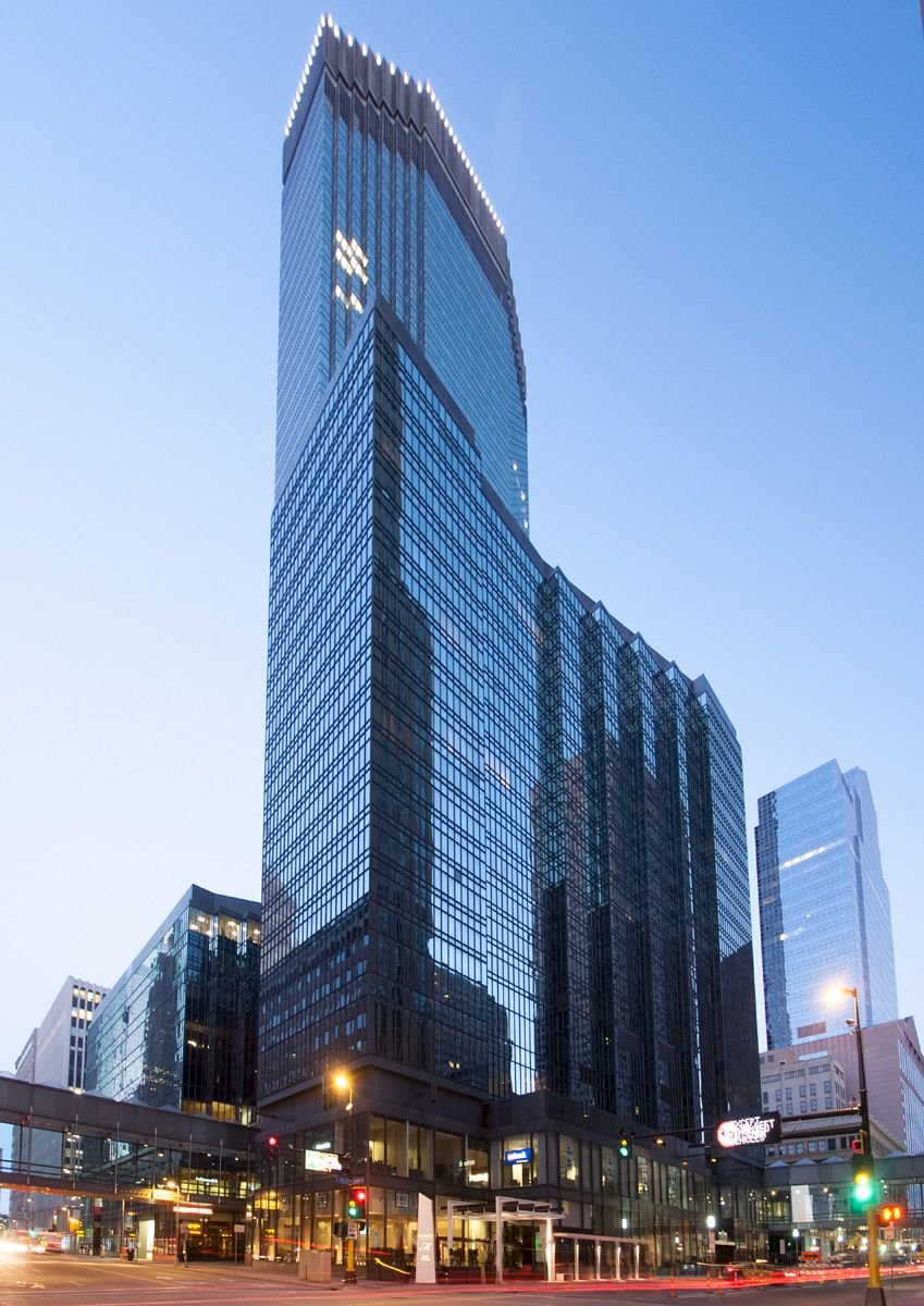 The Marquette Hotel, Curio Collection by Hilton, how it began