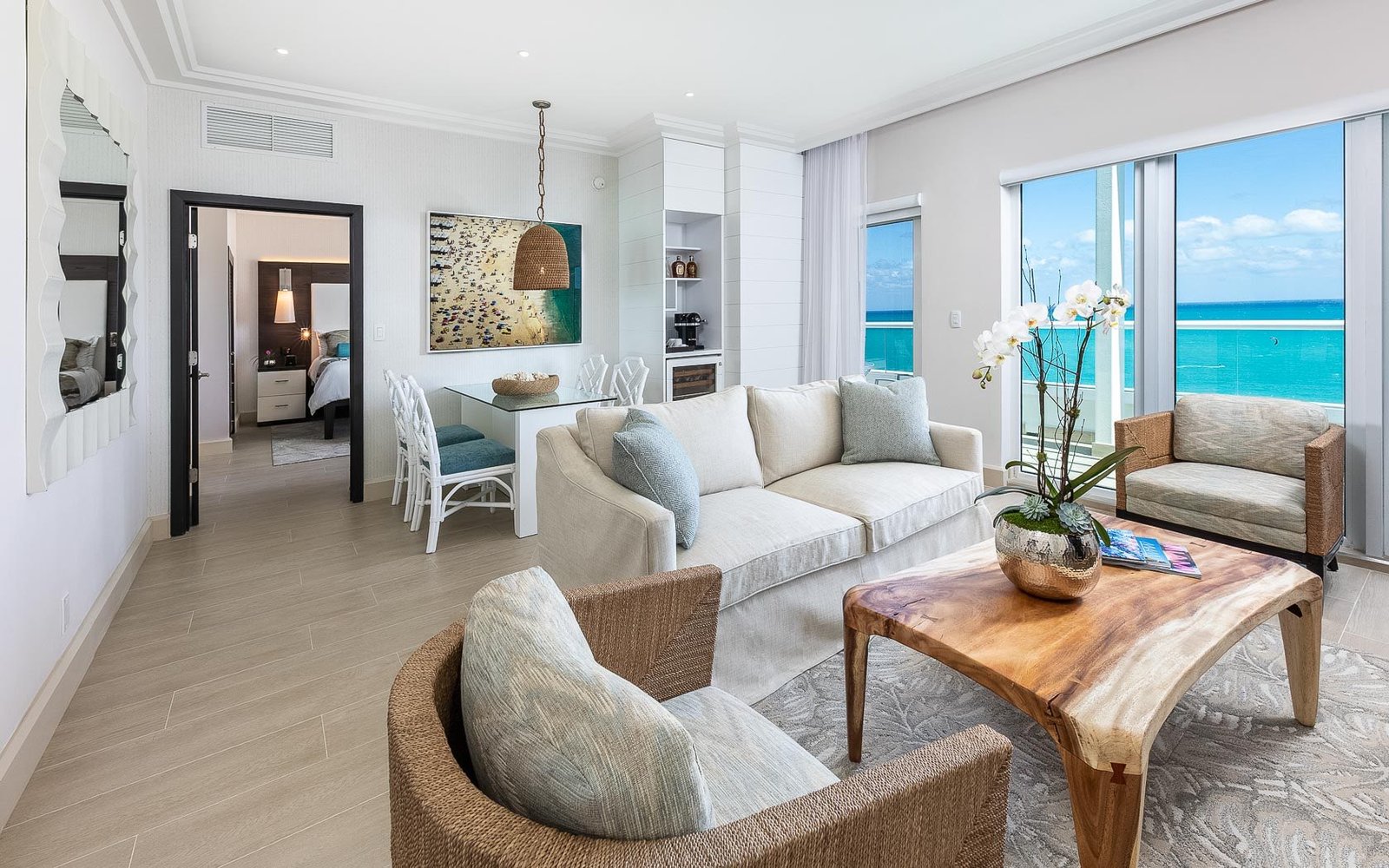 The Palms Hotel & Spa, rooms