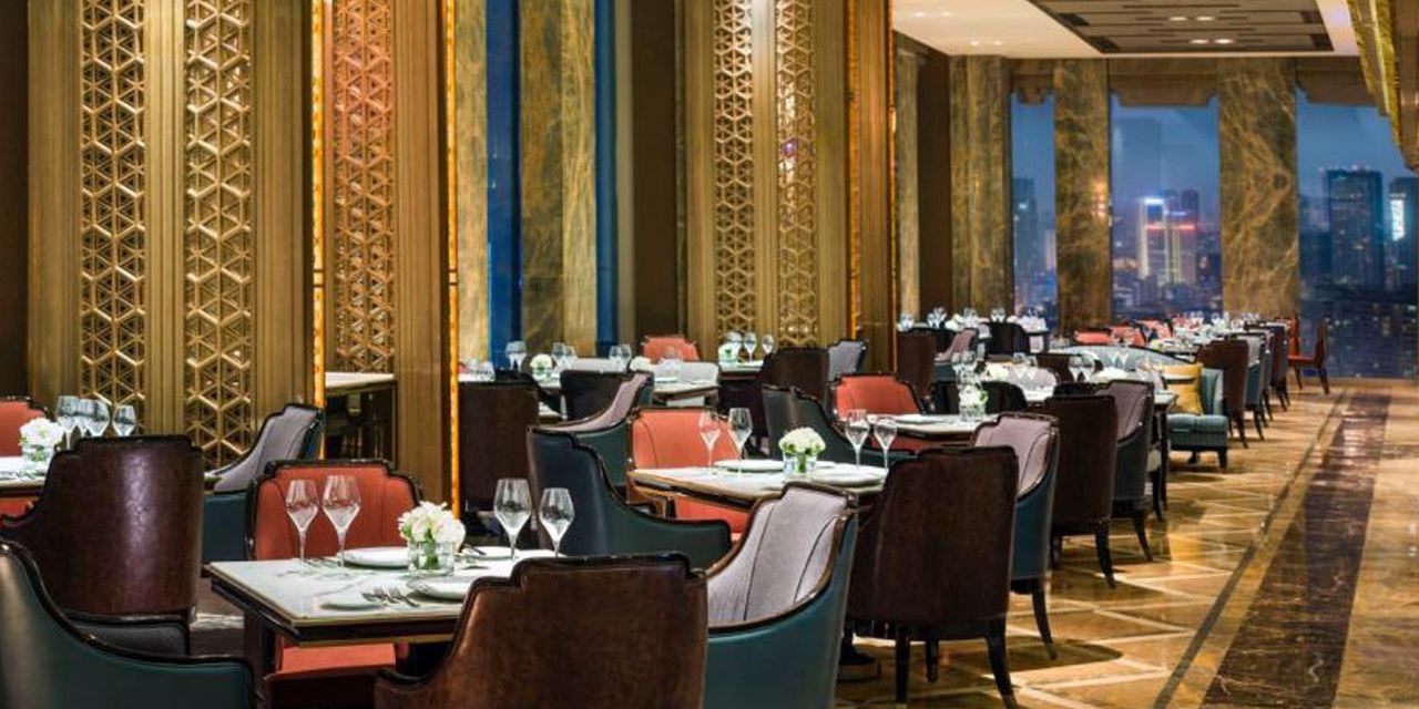 Wanda Reign Chengdu Hotel — eat & drink