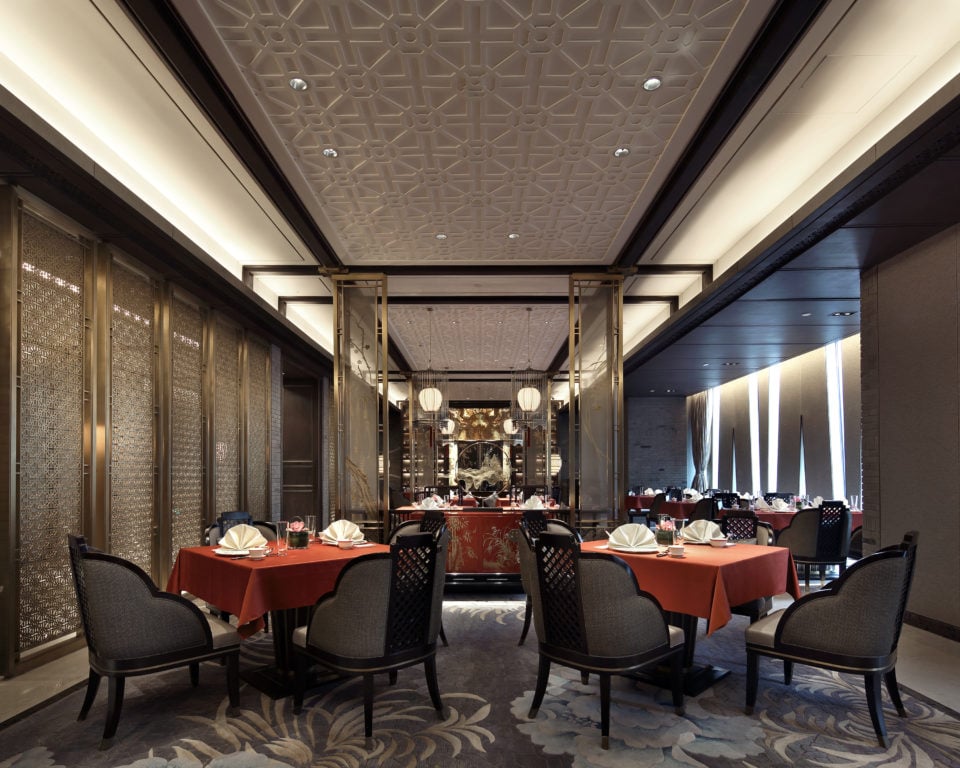 Wanda Reign Chengdu Hotel, at the table