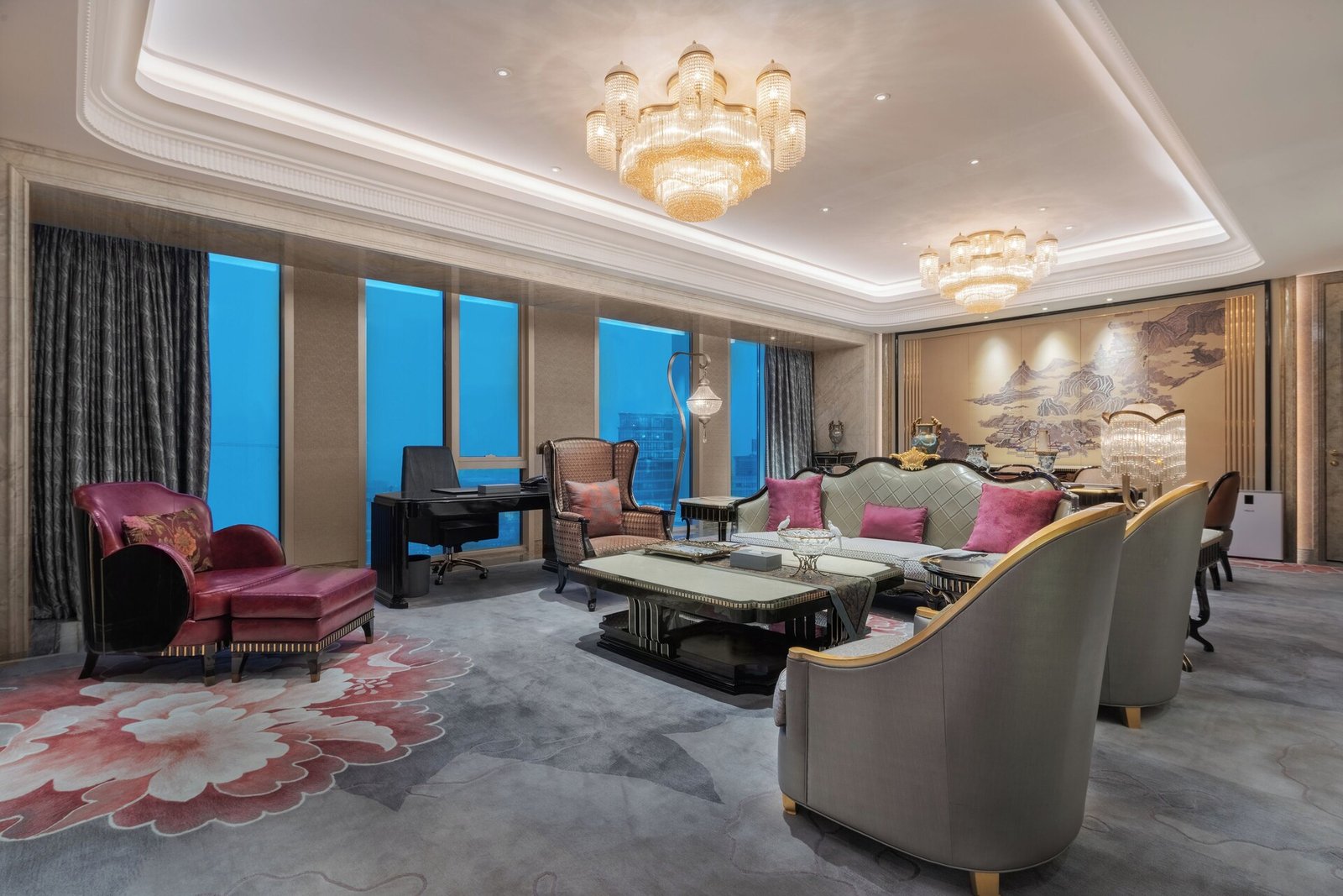 Wanda Reign Chengdu Hotel