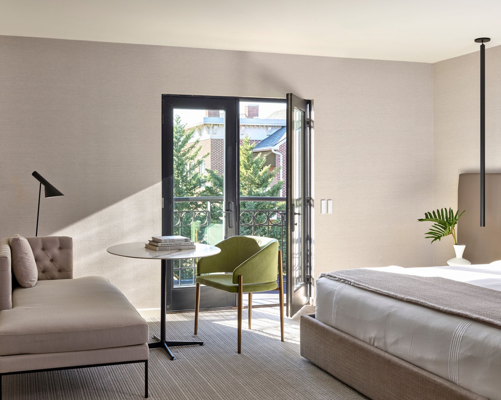 The Satire, Autograph Collection, rooms
