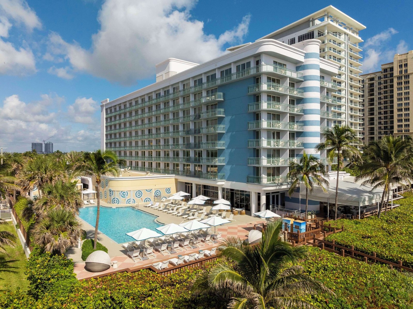The Singer Oceanfront Resort, Curio Collection by Hilton, how it began