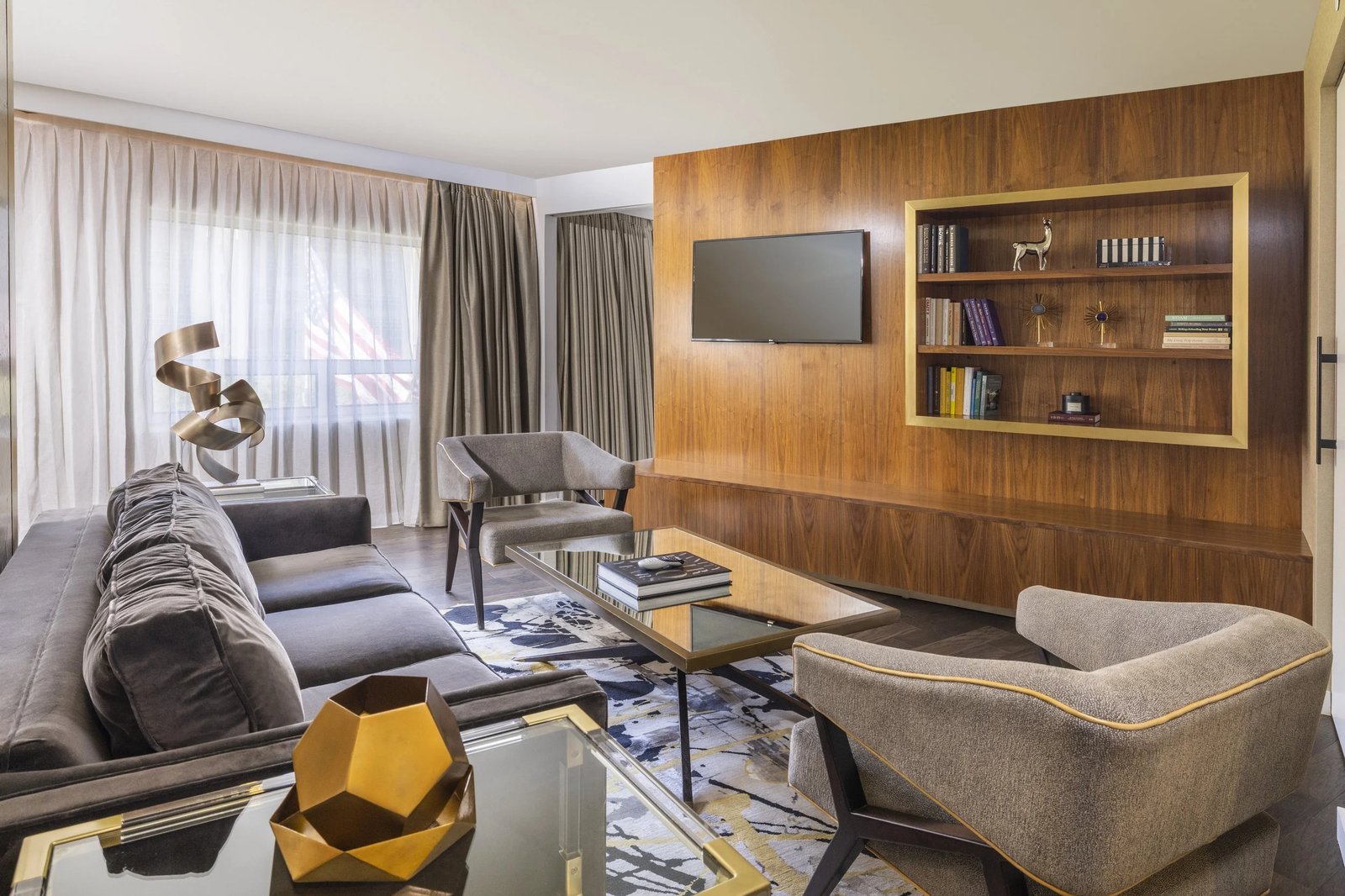 The Statler Dallas, Curio Collection by Hilton