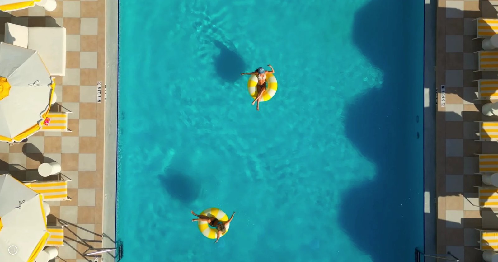 The Sunny Miami Sunny Isles Beach, Curio Collection by Hilton, the pool