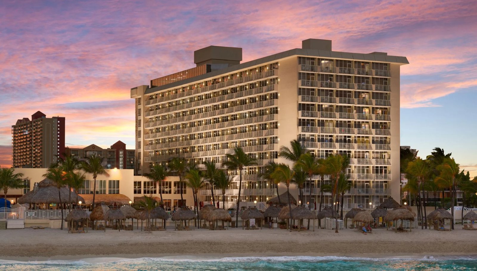 The Sunny Miami Sunny Isles Beach, Curio Collection by Hilton