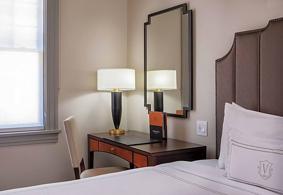 The Virginian Lynchburg, Curio Collection by Hilton