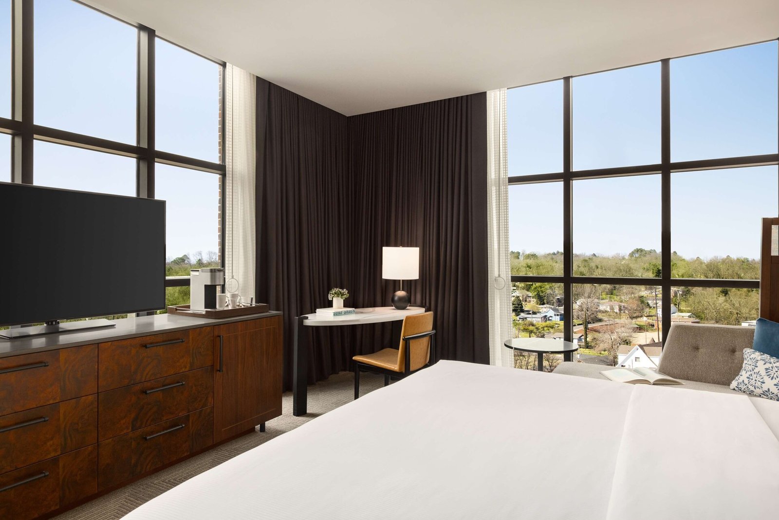 Valley Hotel Homewood Birmingham, Curio Collection by Hilton, rooms