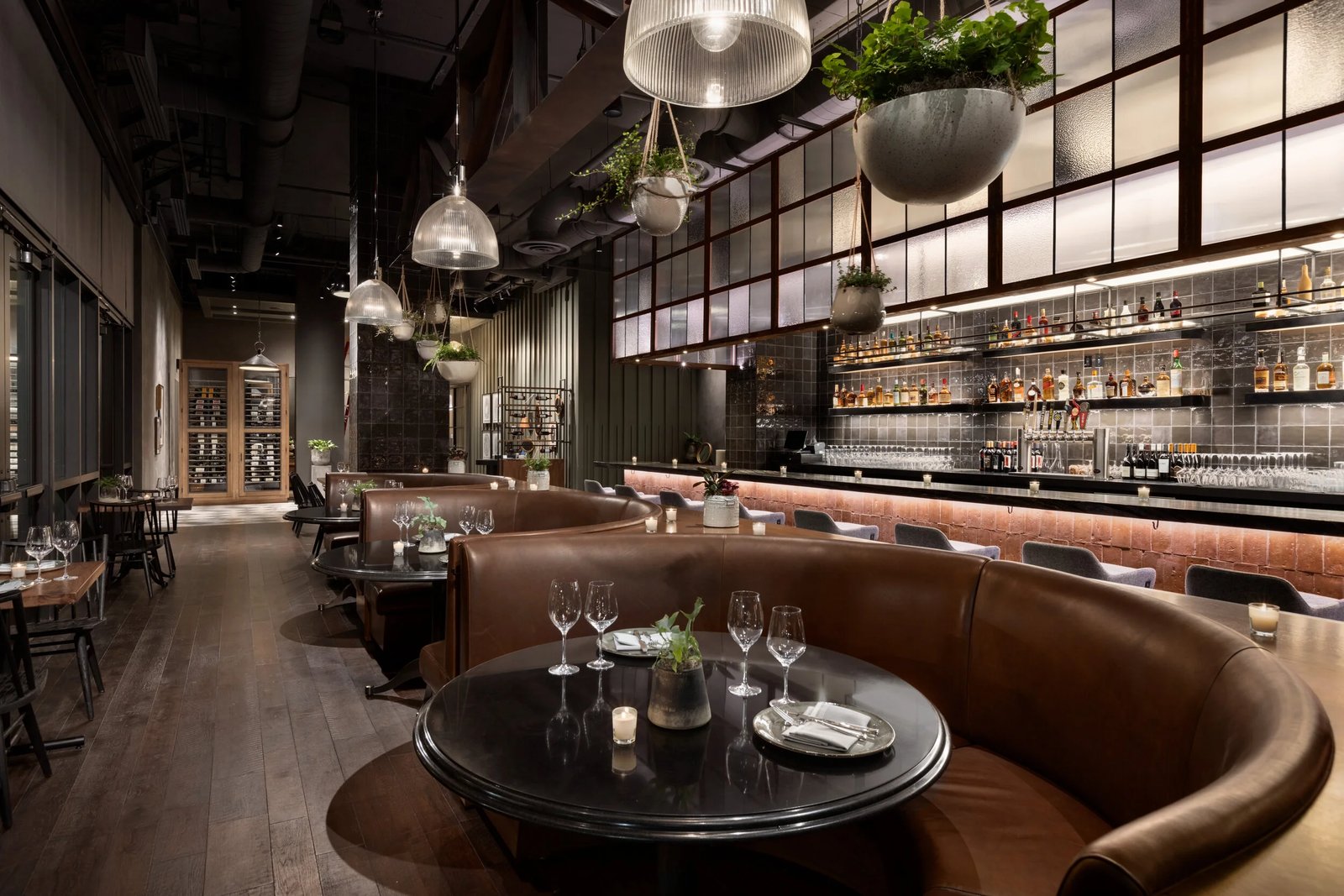 Valley Hotel Homewood Birmingham, Curio Collection by Hilton, ironwood kitchen + cocktails