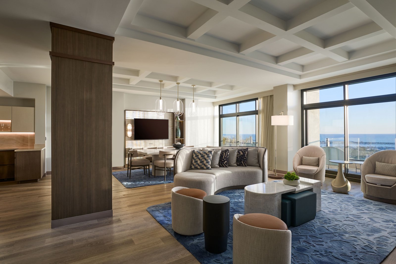 VEA Newport Beach, A Marriott Resort & Spa, rooms
