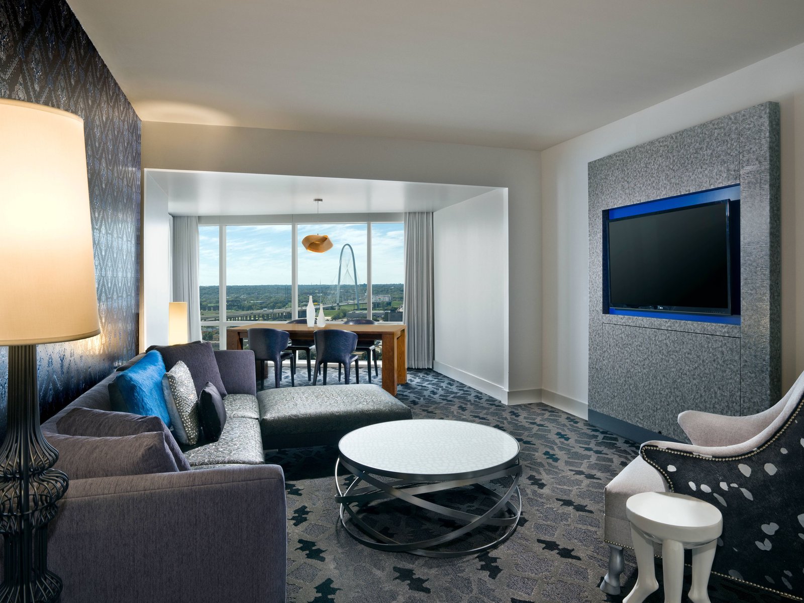W Dallas