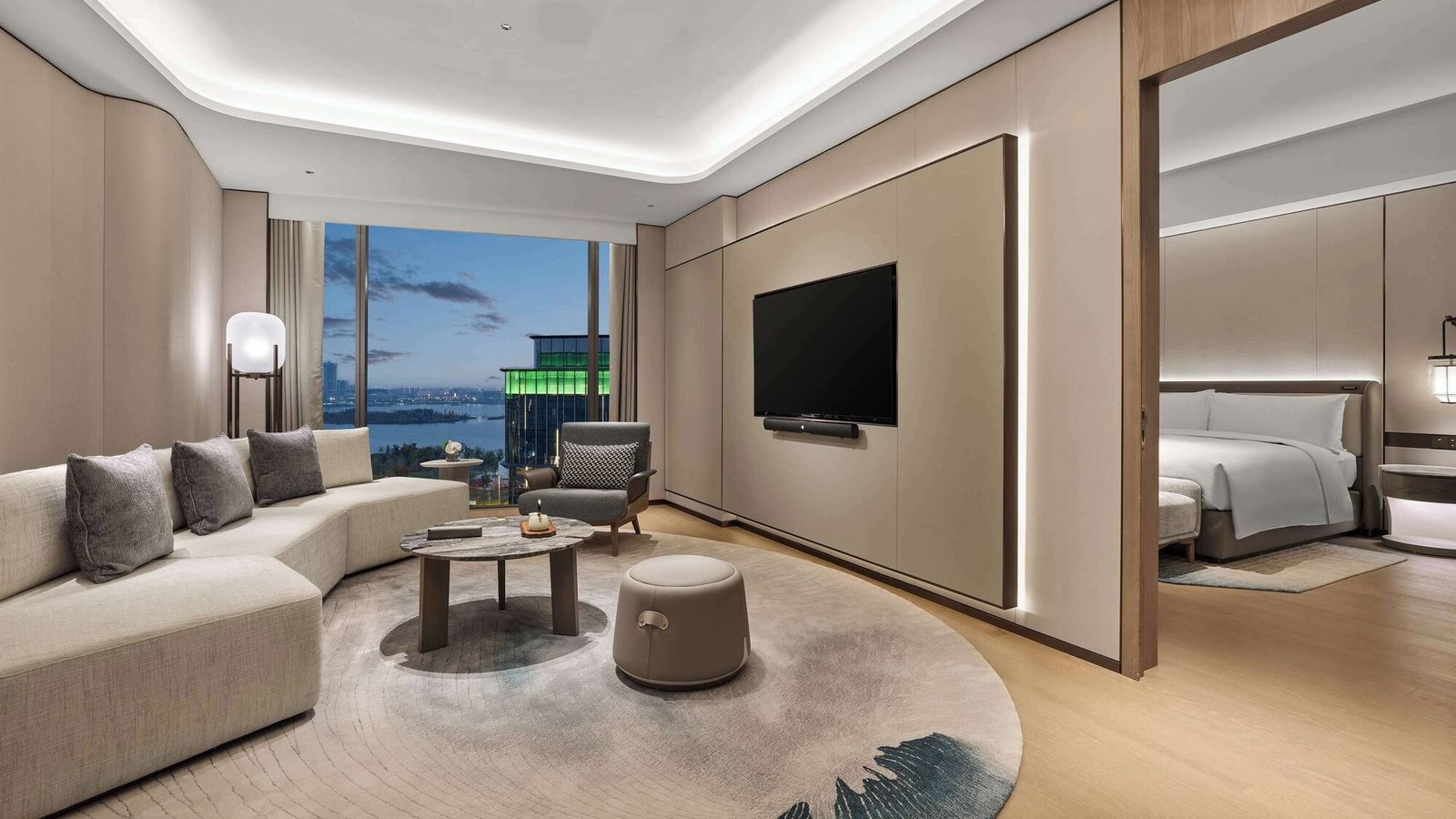 DoubleTree by Hilton Chengdu Riverside — rooms