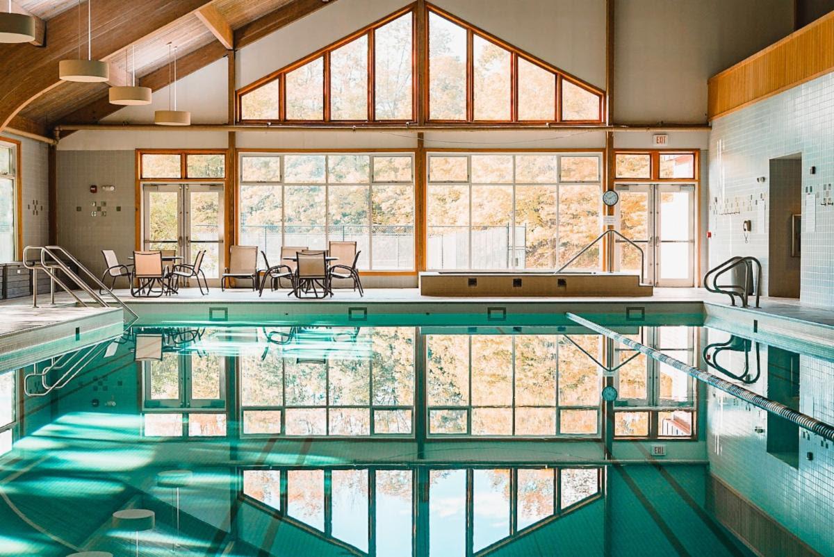 Woodstock Inn & Resort, the pool
