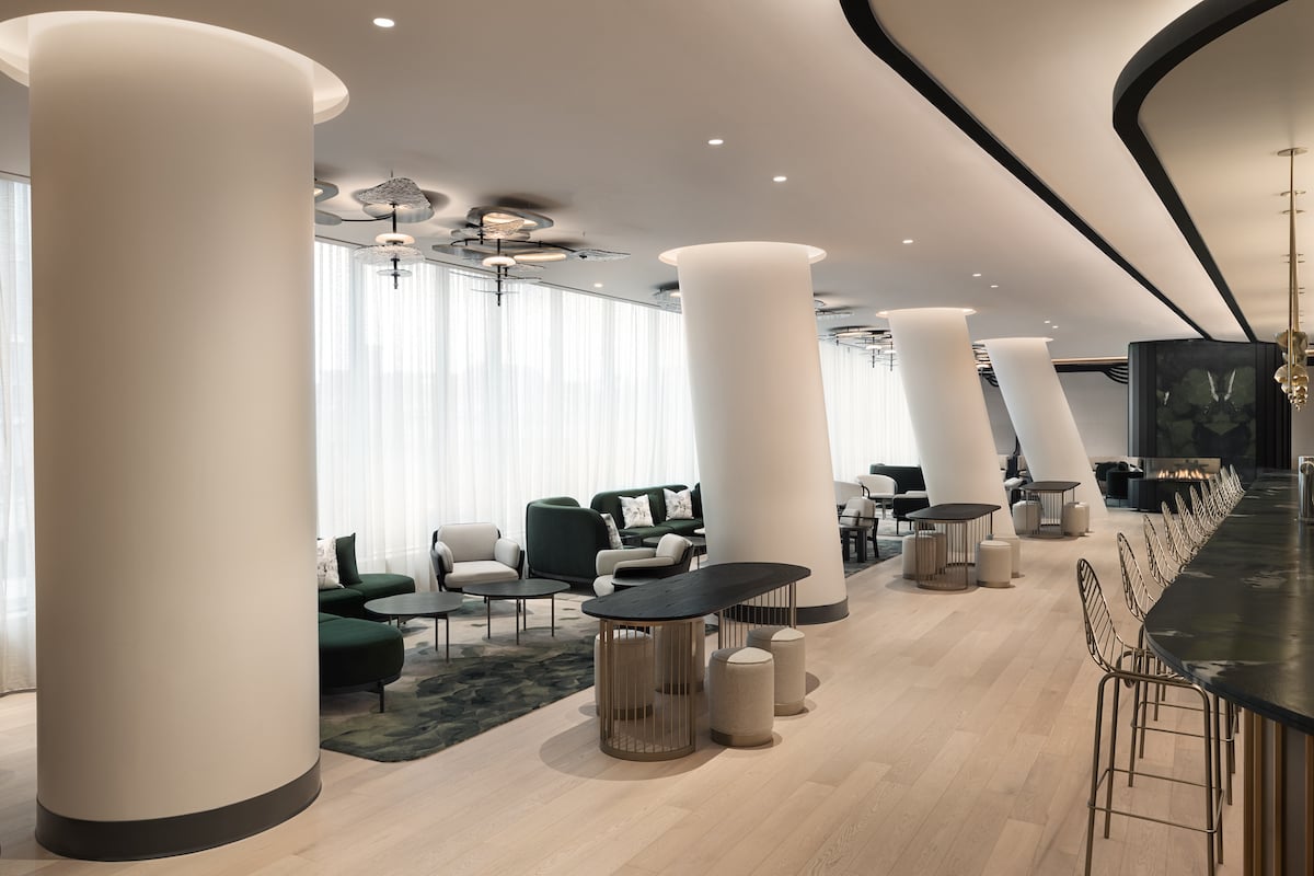 Canopy by Hilton Toronto Yorkville, dia restaurant & lounge