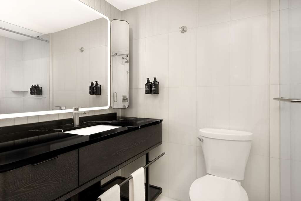 Revery Toronto Downtown, Curio Collection by Hilton