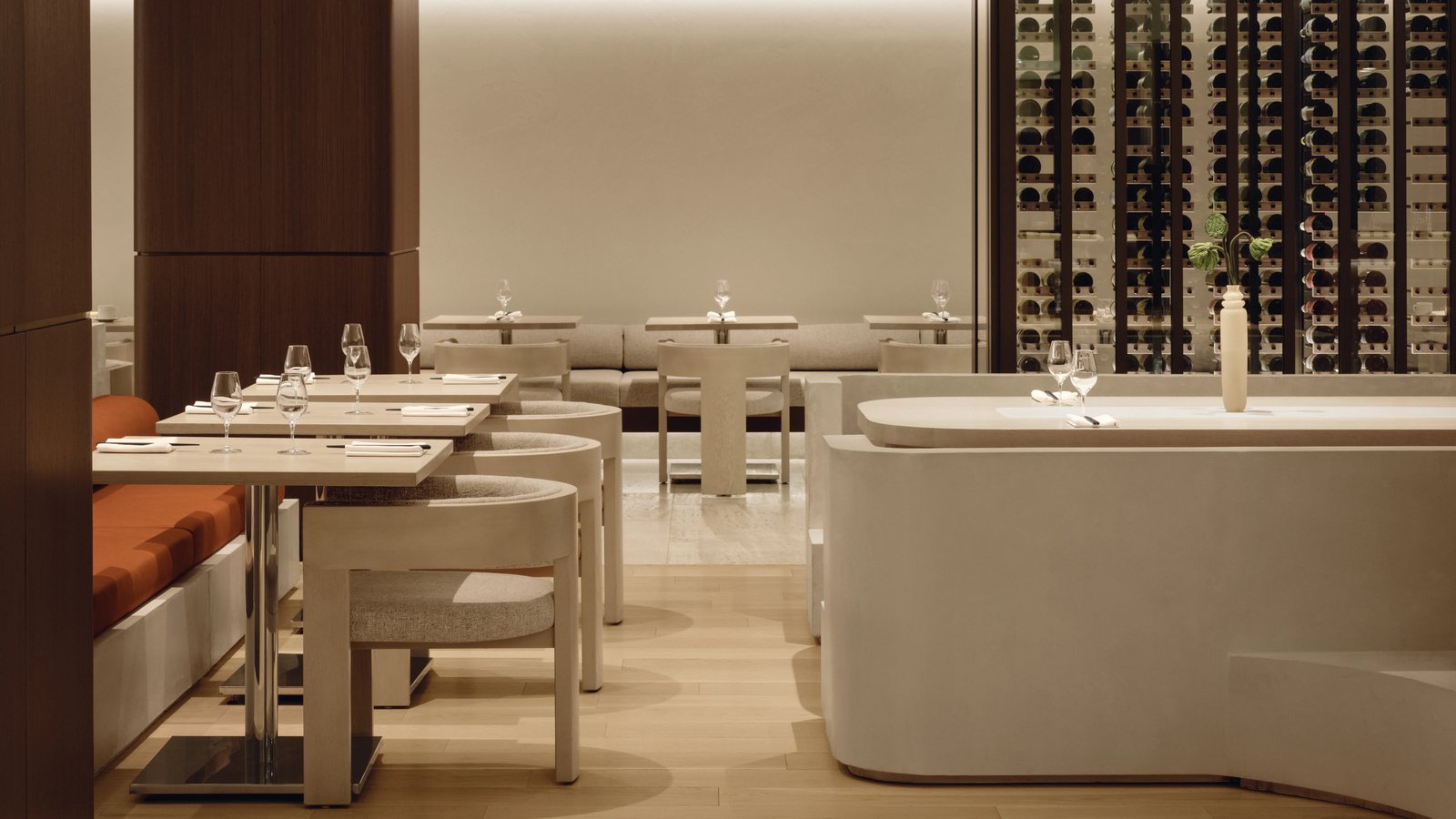 Vogue Hotel Montreal Downtown, Curio Collection by Hilton, yama restaurant