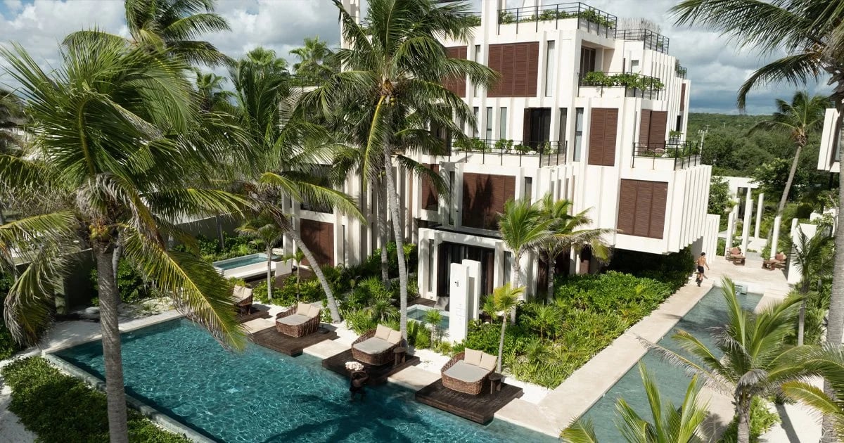 Bespoke, the pool
