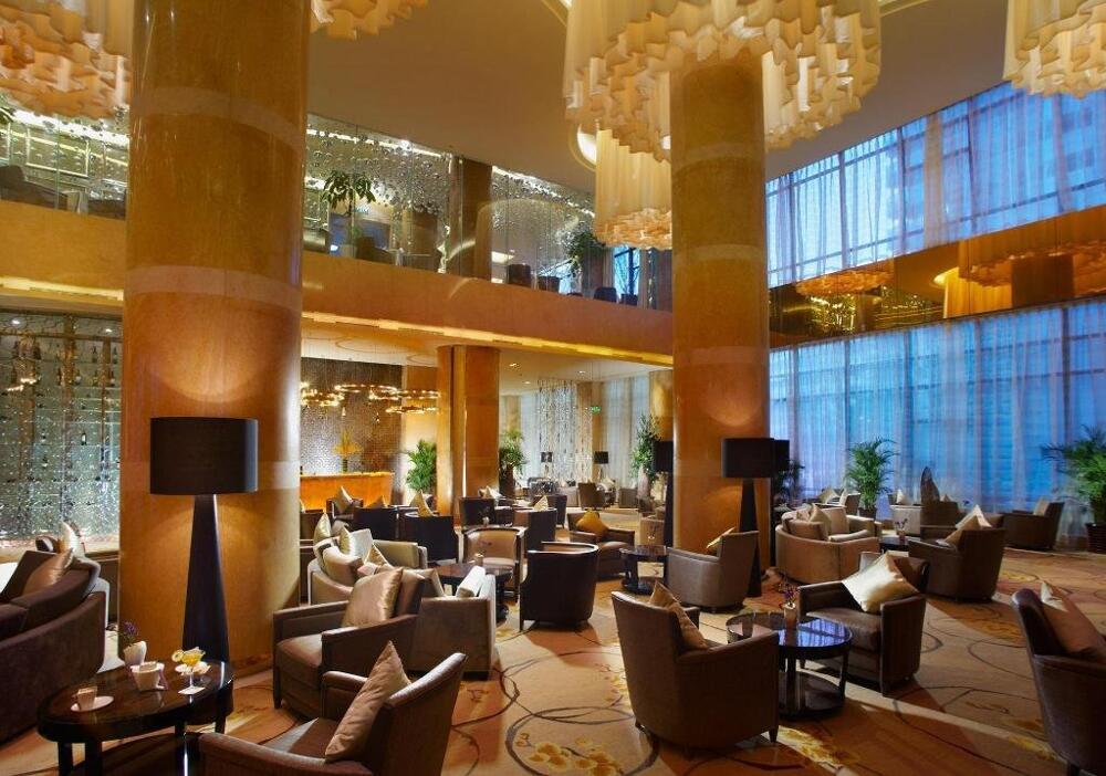 Renaissance Chengdu Hotel — eat & drink