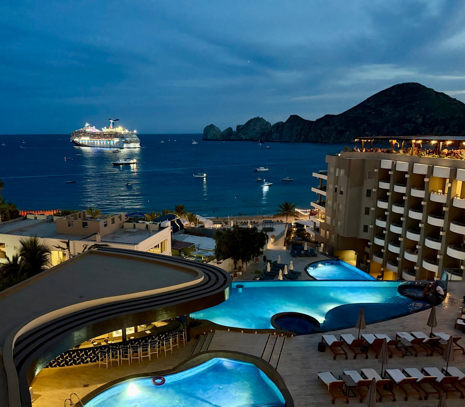 Corazón Cabo Resort & Spa, the pool