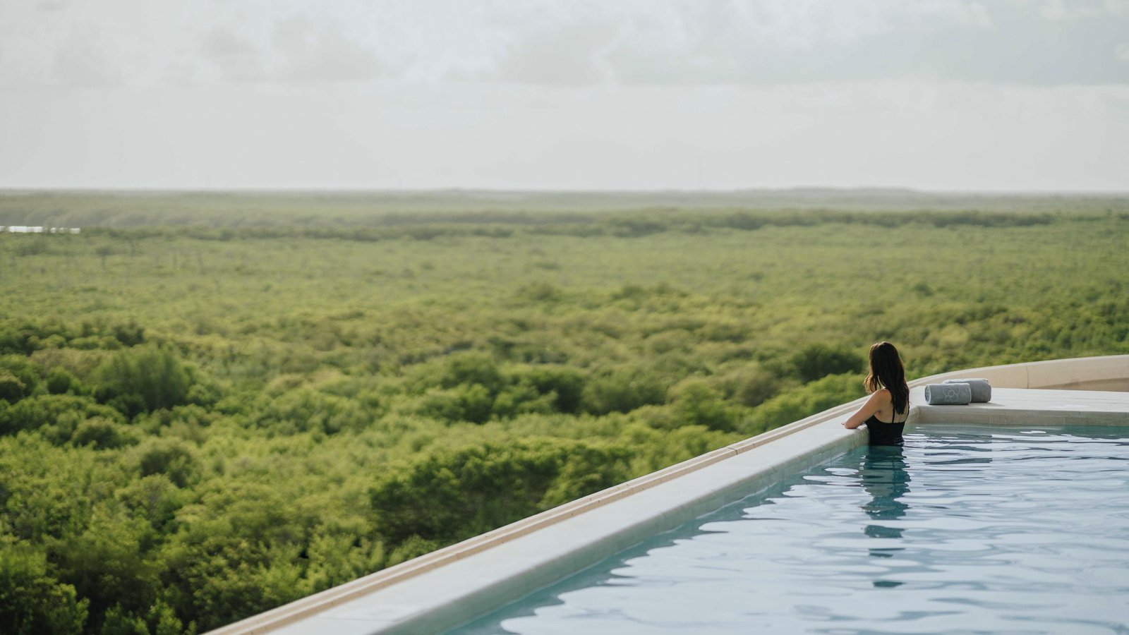 SHA Mexico, the pool