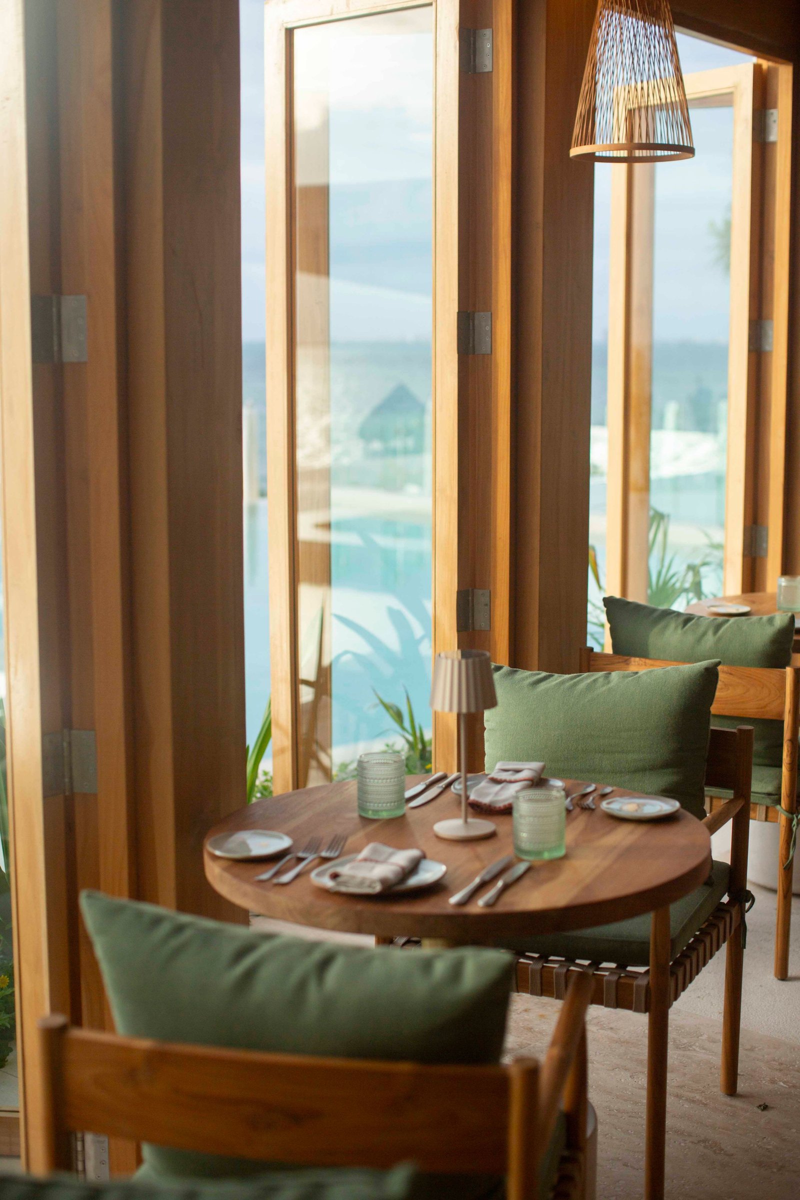 The St. Regis Costa Mujeres Resort, Cancun, costa coral