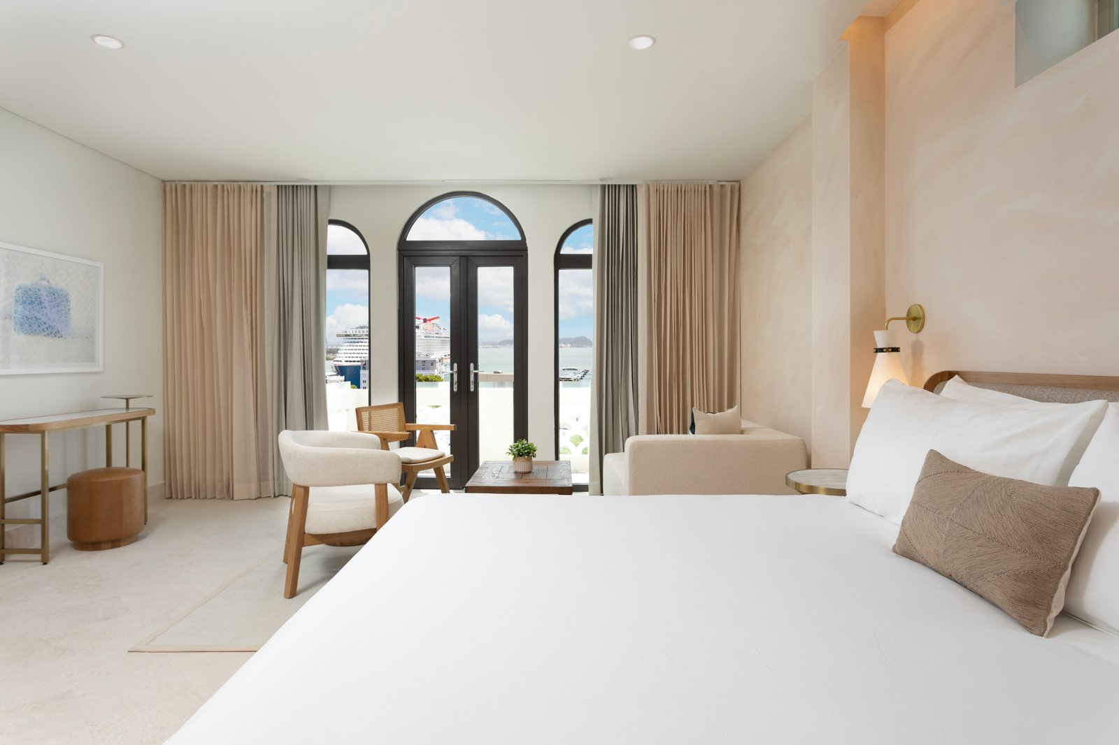 Alma San Juan, rooms