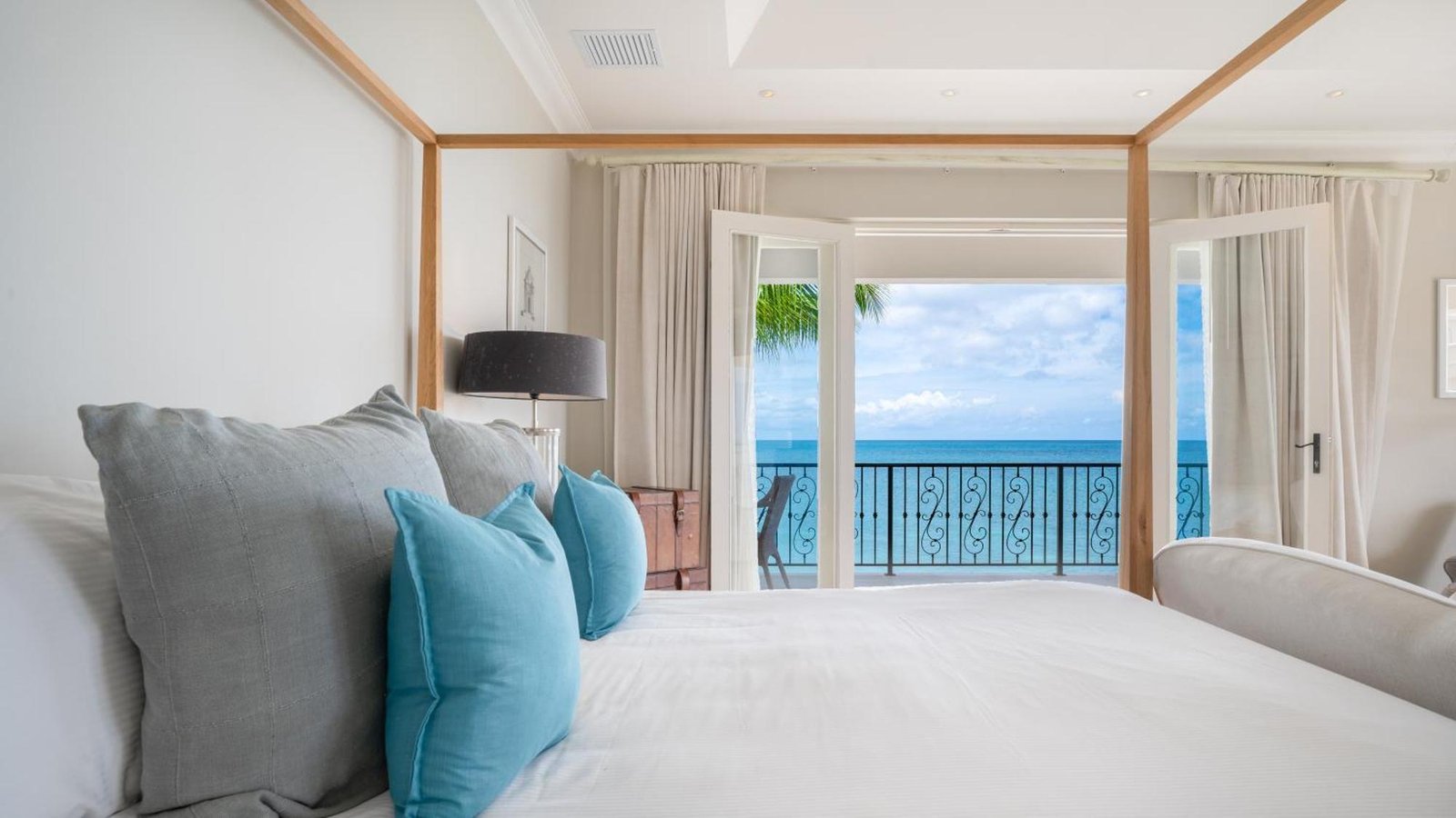 Blue Waters Resort and Spa