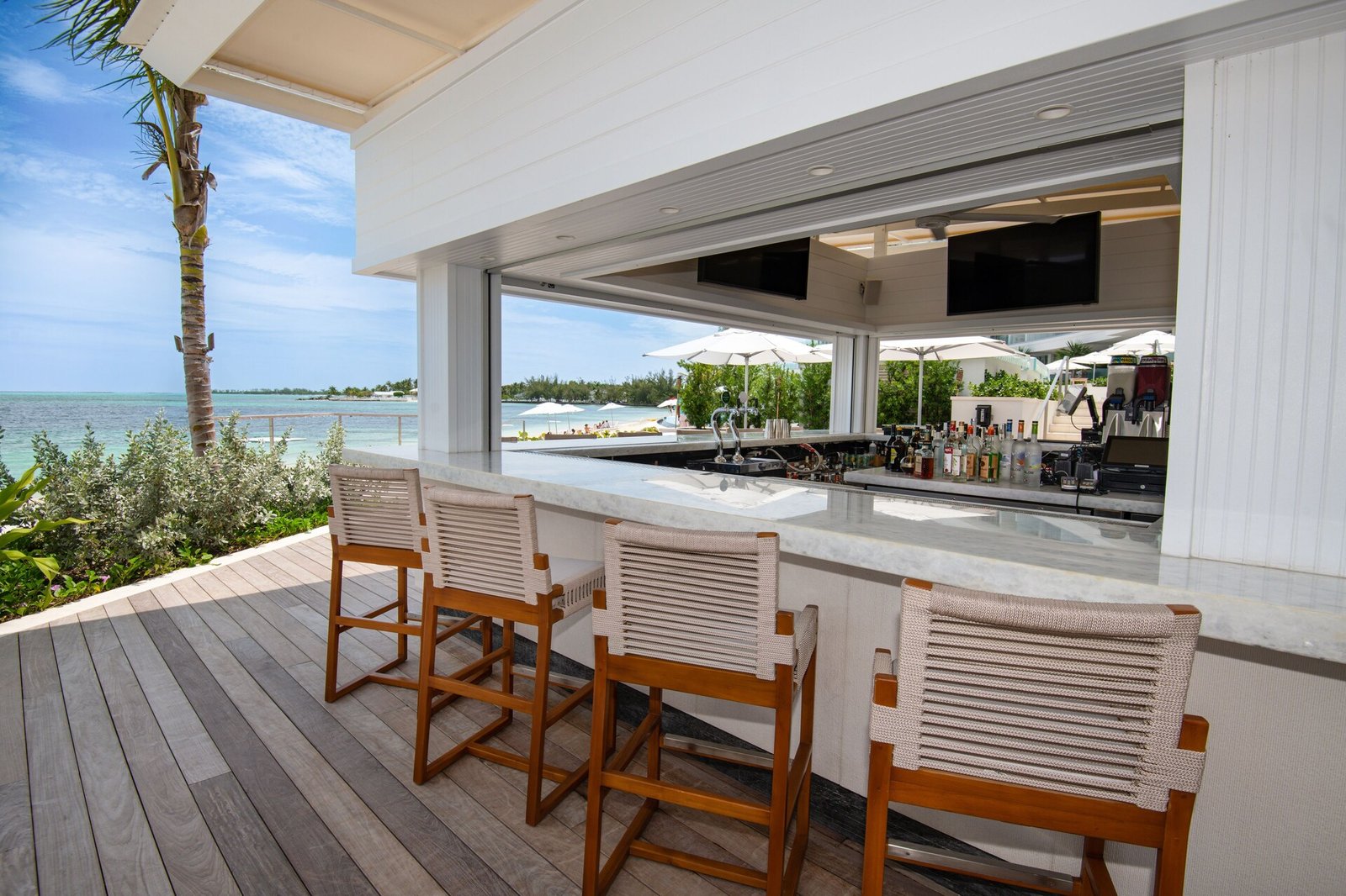 Goldwynn Resort & Residences, at the table