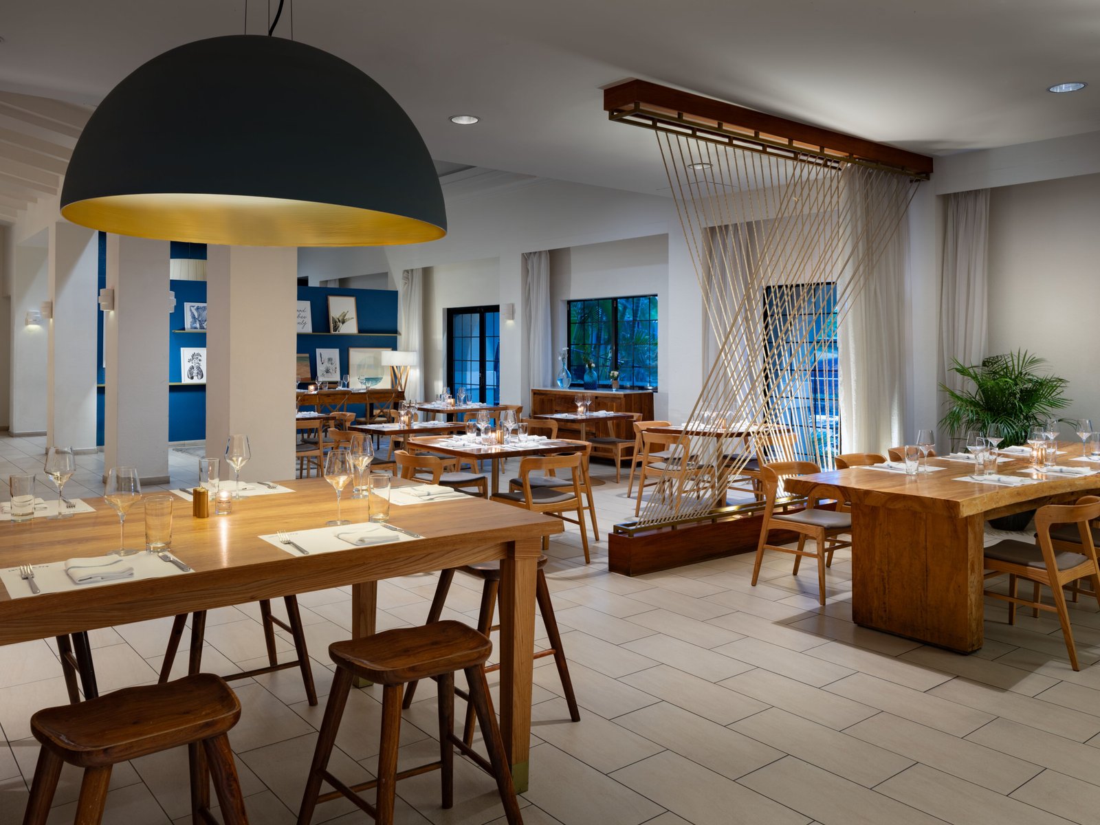 Grand Cayman Marriott Beach Resort, at the table
