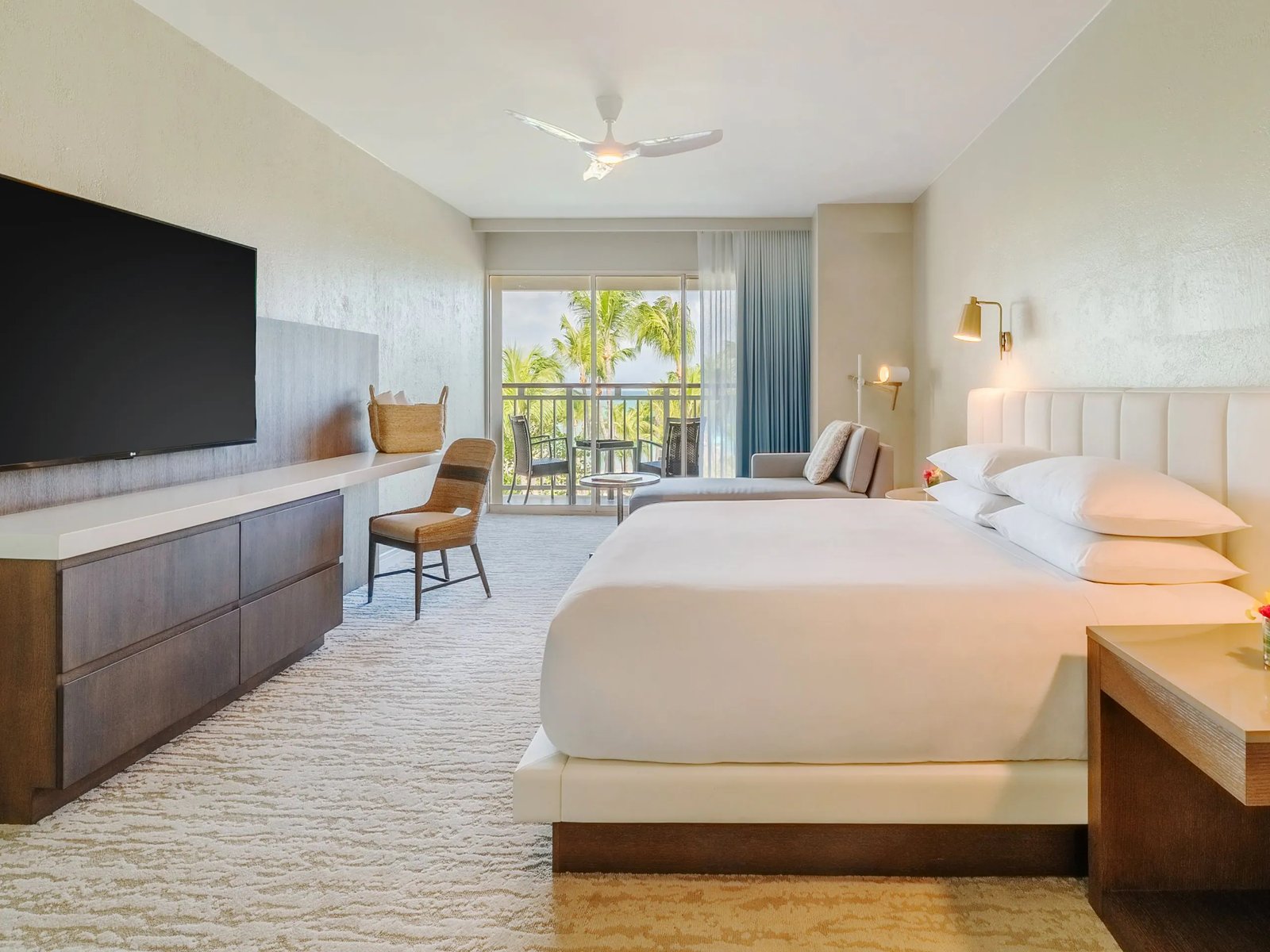 Hyatt Regency Aruba Resort Spa and Casino, rooms
