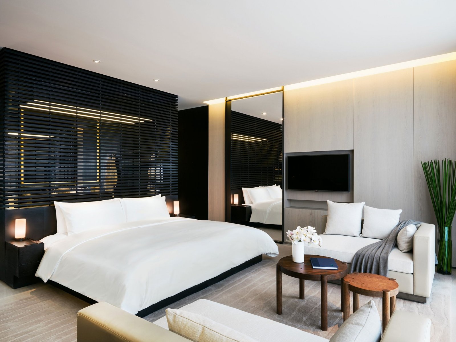 Upper House — rooms