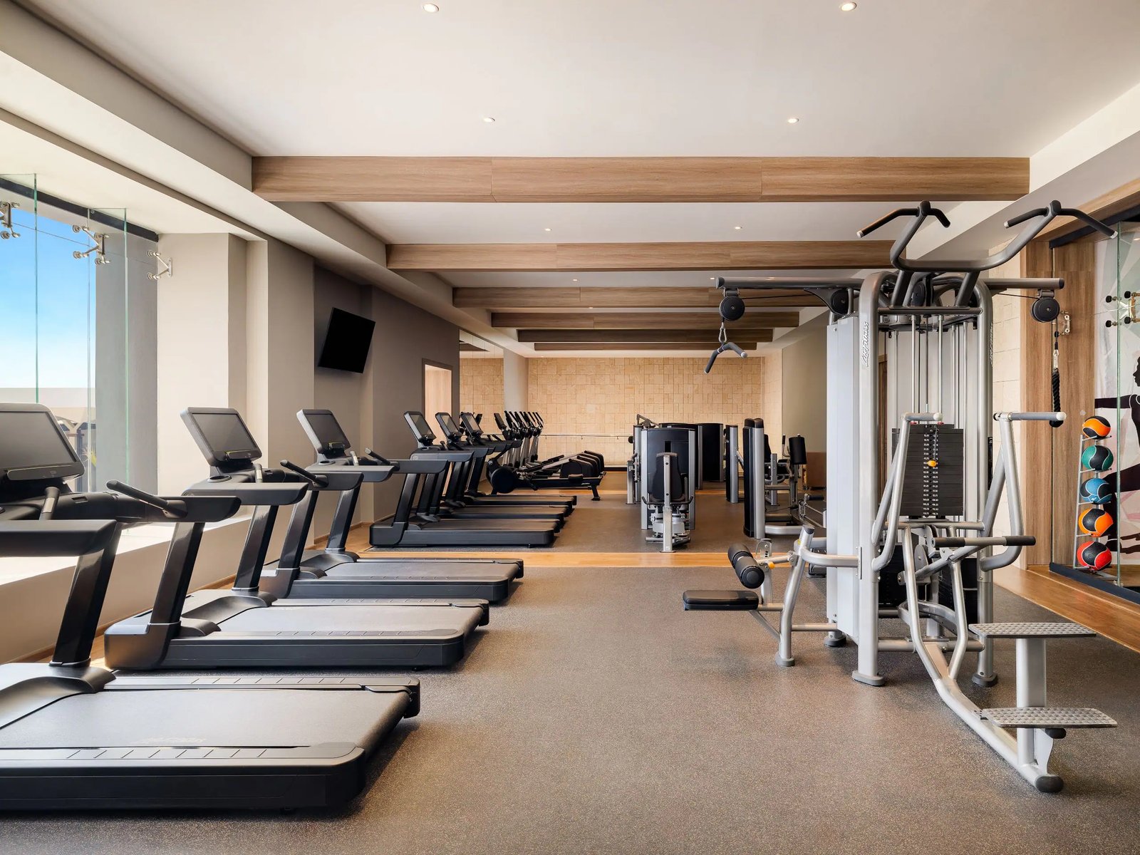 Secrets Tides Punta Cana, gym and hydrotherapy