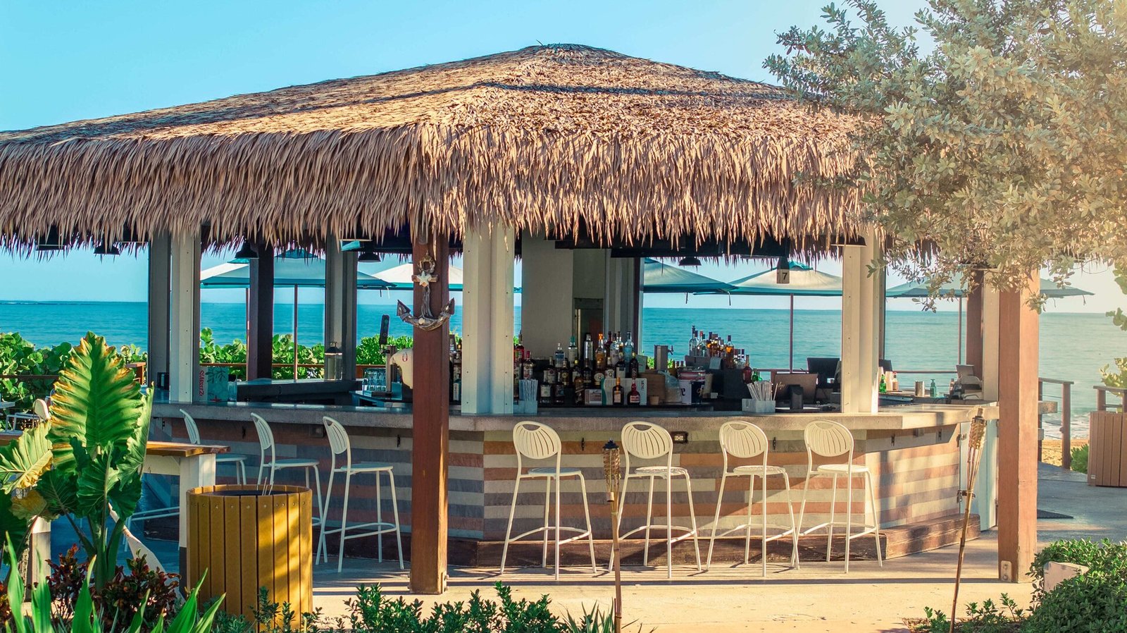 Wyndham Grand Rio Mar Puerto Rico Golf & Beach Resort, tiki bar