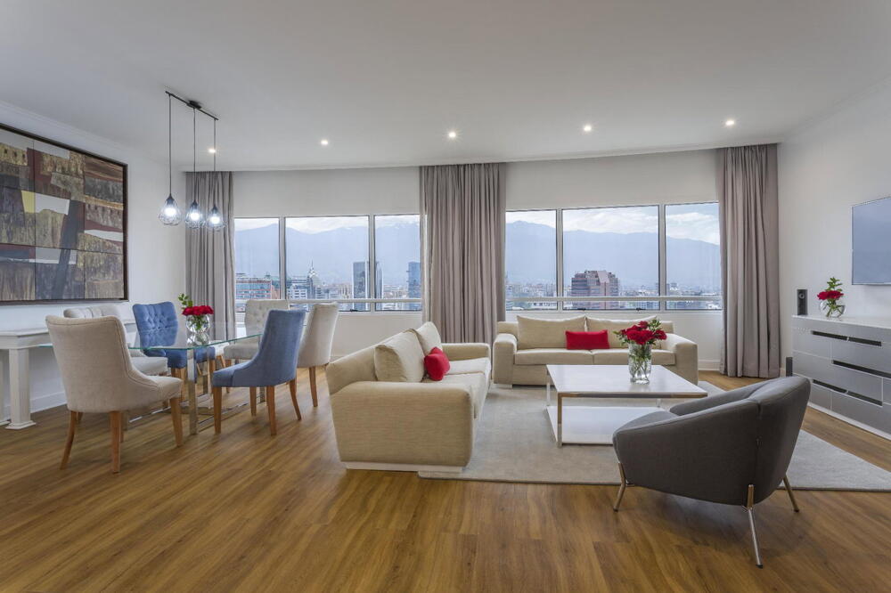 Hotel NH Collection Plaza Santiago, rooms