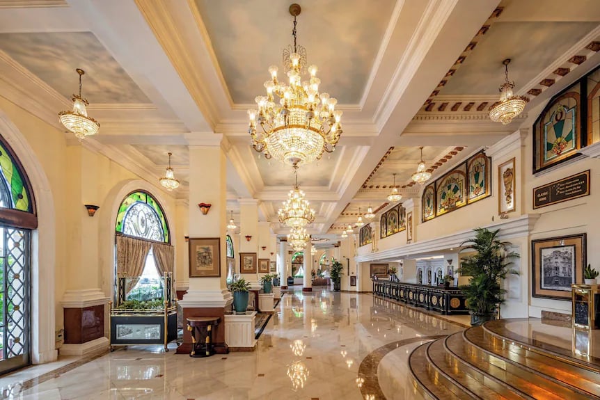 Hotel Majestic Saigon — vibe