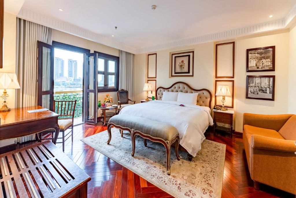 Hotel Majestic Saigon — rooms