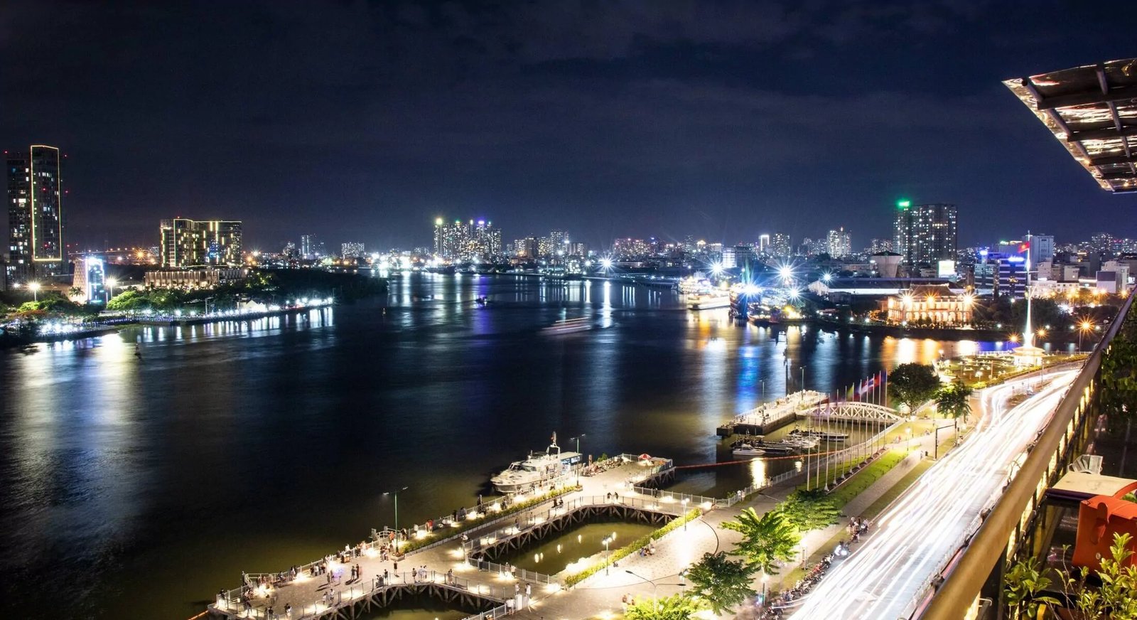 Hotel Majestic Saigon — backstory
